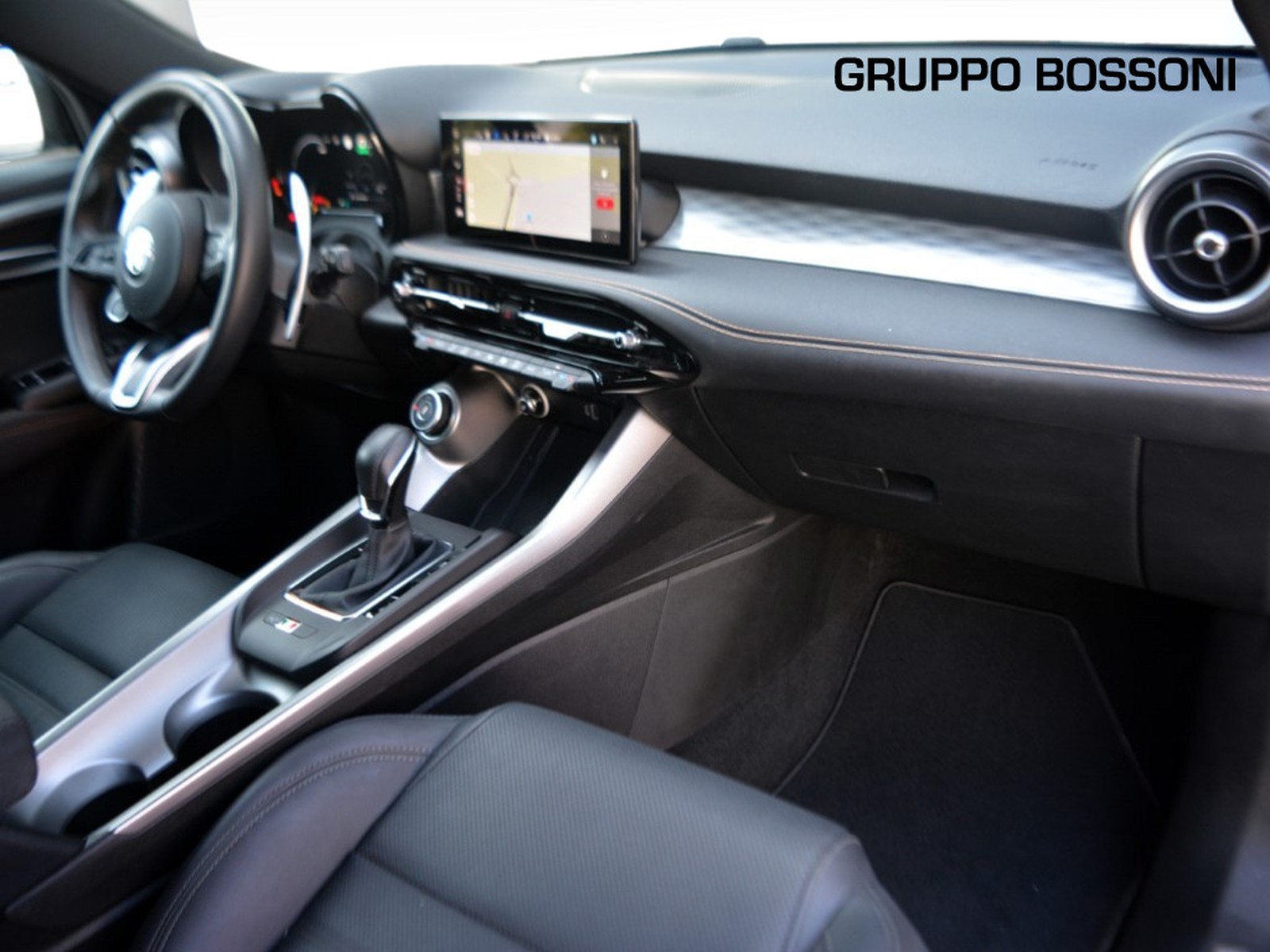 8 - Alfa Romeo Tonale 1.5 hybrid 160cv veloce tct7