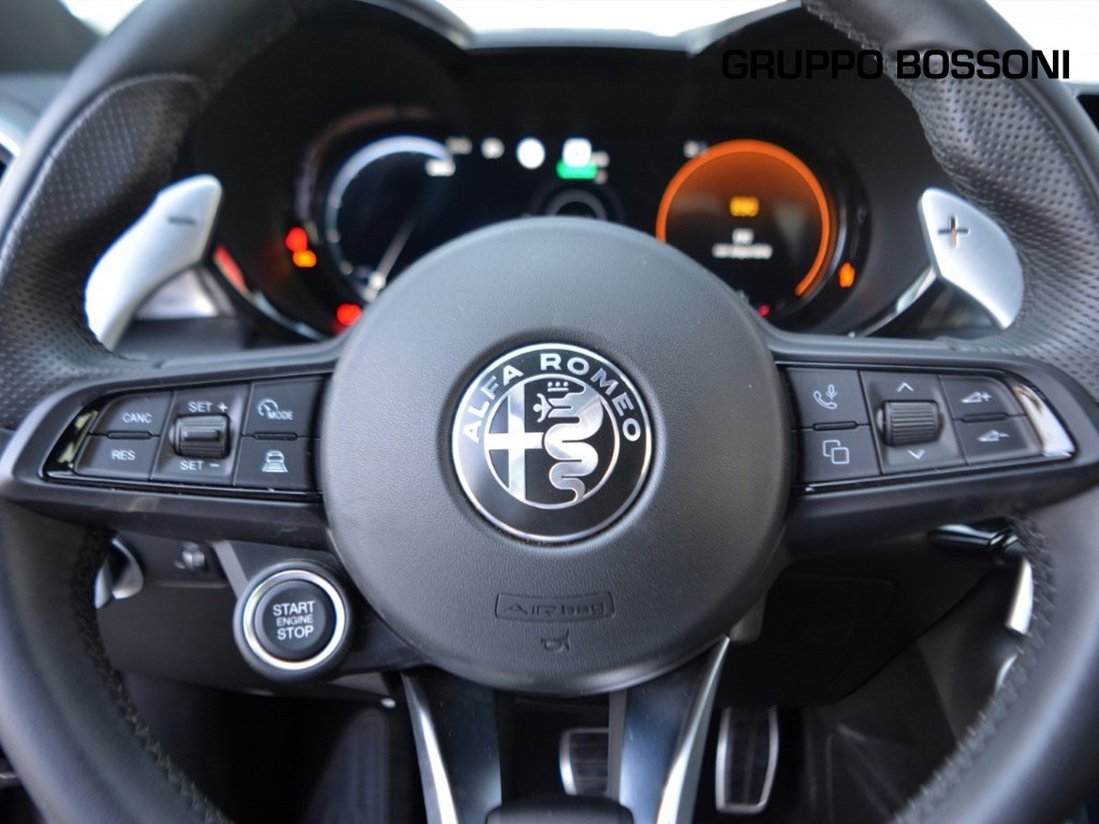 16 - Alfa Romeo Tonale 1.5 hybrid 160cv veloce tct7