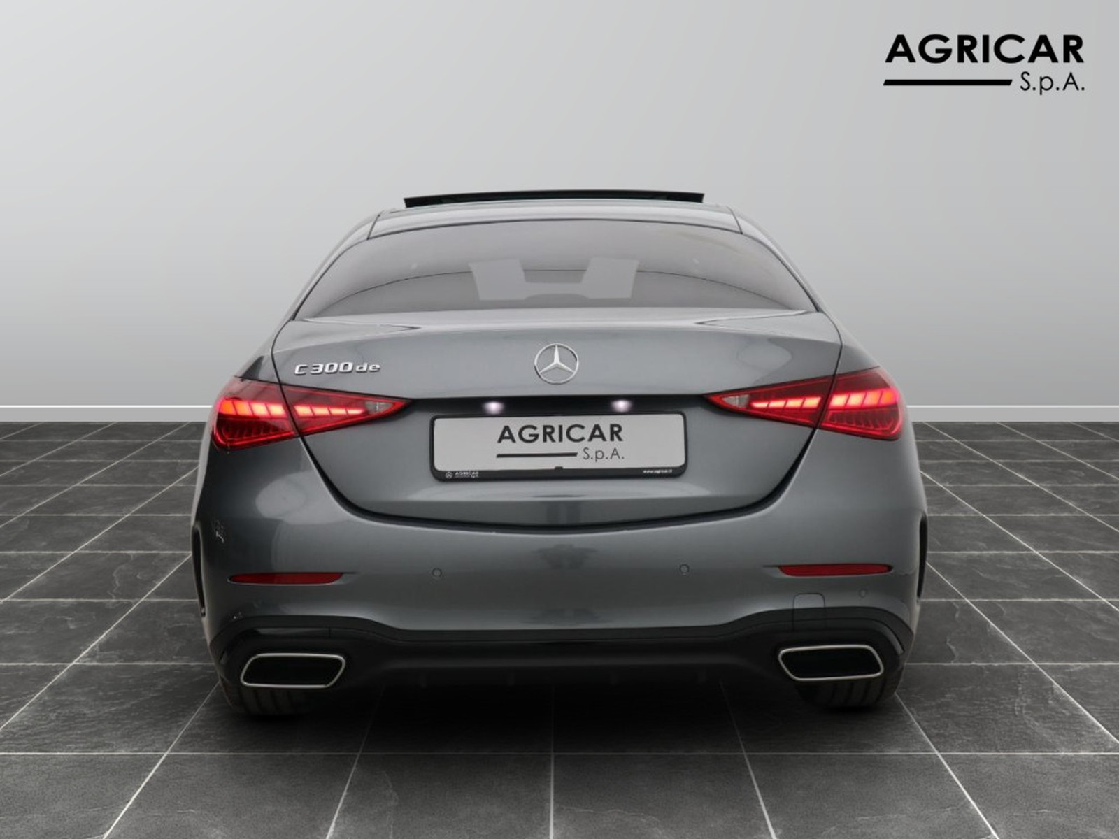 5 - Mercedes Classe C berlina 300 de plug in hybrid amg line advanced 9g-tronic