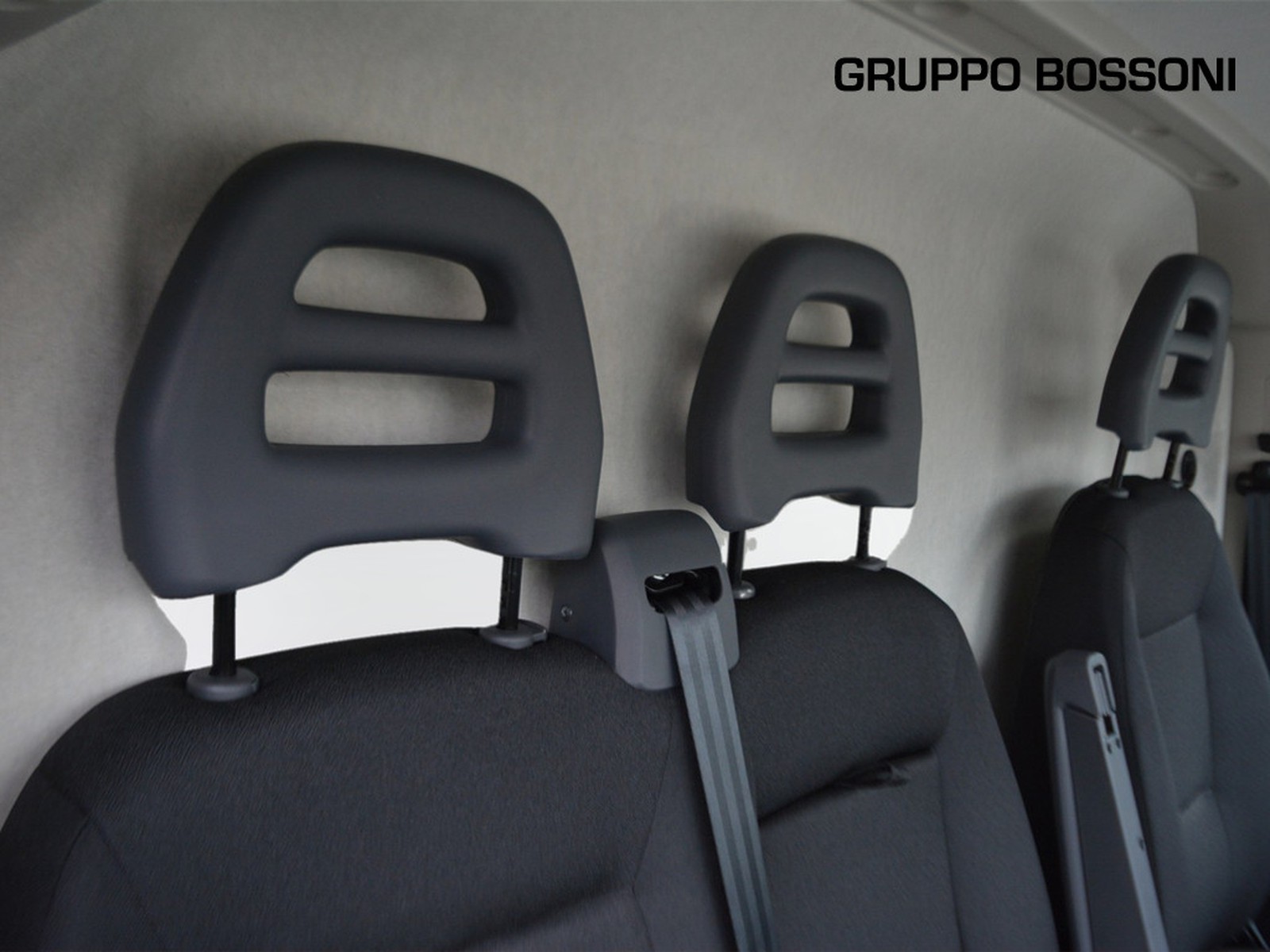 6 - Fiat Professional Ducato 35 lh3 2.2 mjt3 140cv at9 serie 9