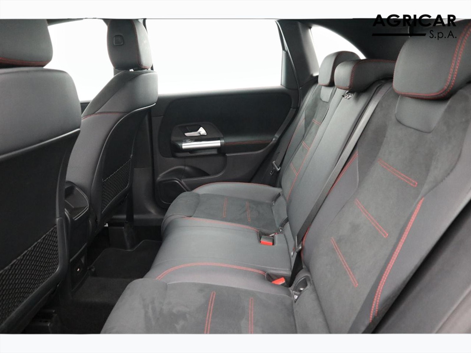 8 - Mercedes Classe B 180 d amg line advanced plus 8g-dct