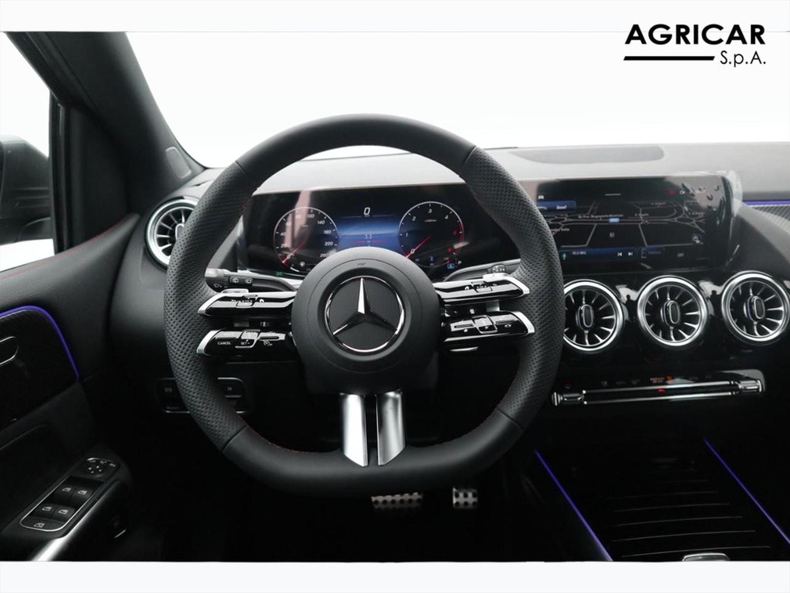 11 - Mercedes Classe B 180 d amg line advanced plus 8g-dct