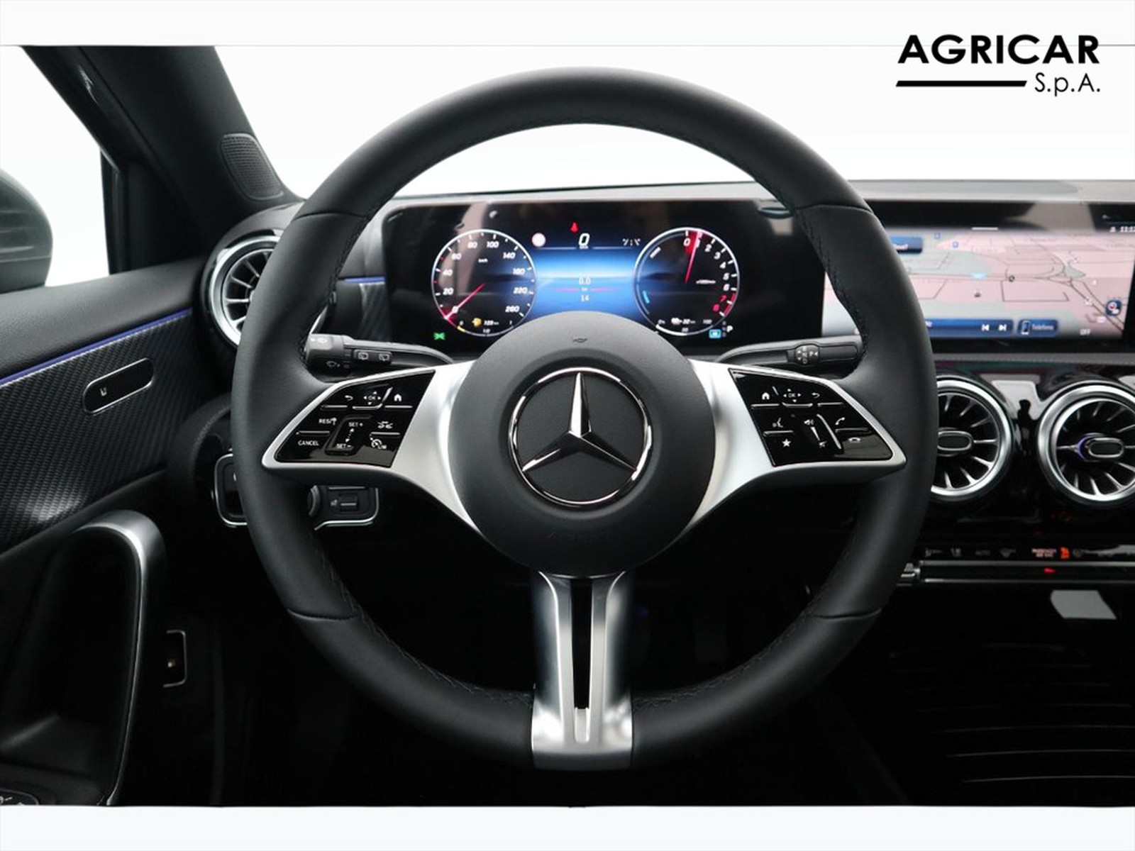 16 - Mercedes Classe A 250 e plug-in-hybrid progressive advanced plus speedshift dct amg 8g