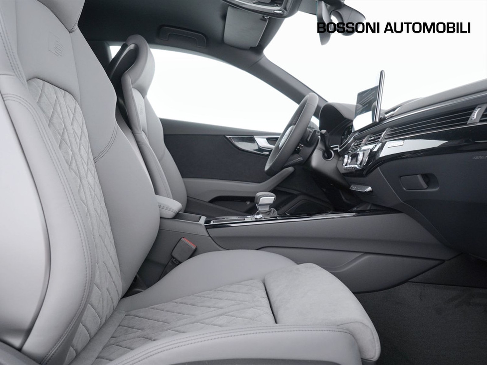 16 - Audi A5 Coupé 40 2.0 tdi mhev 204cv s line edition quattro s tronic