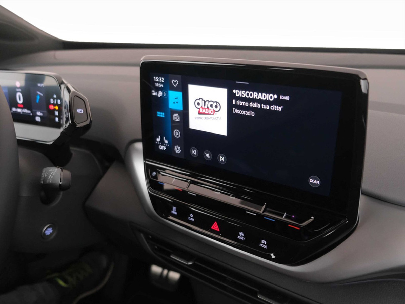 21 - Volkswagen ID.4 77 kwh pro performance