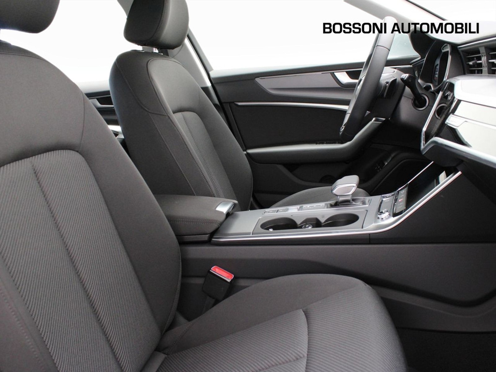 16 - Audi A6 avant 50 2.0 tfsi e business quattro ultra s tronic