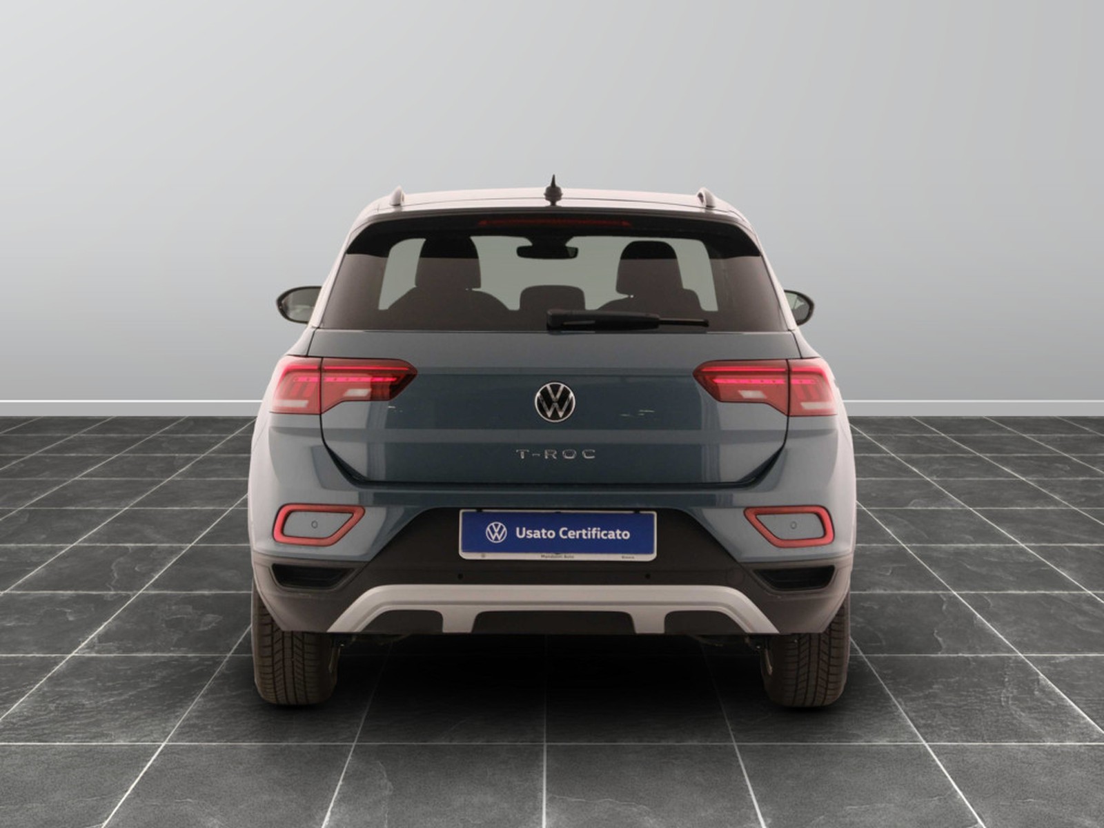 4 - Volkswagen T-Roc 1.5 tsi act edition plus dsg
