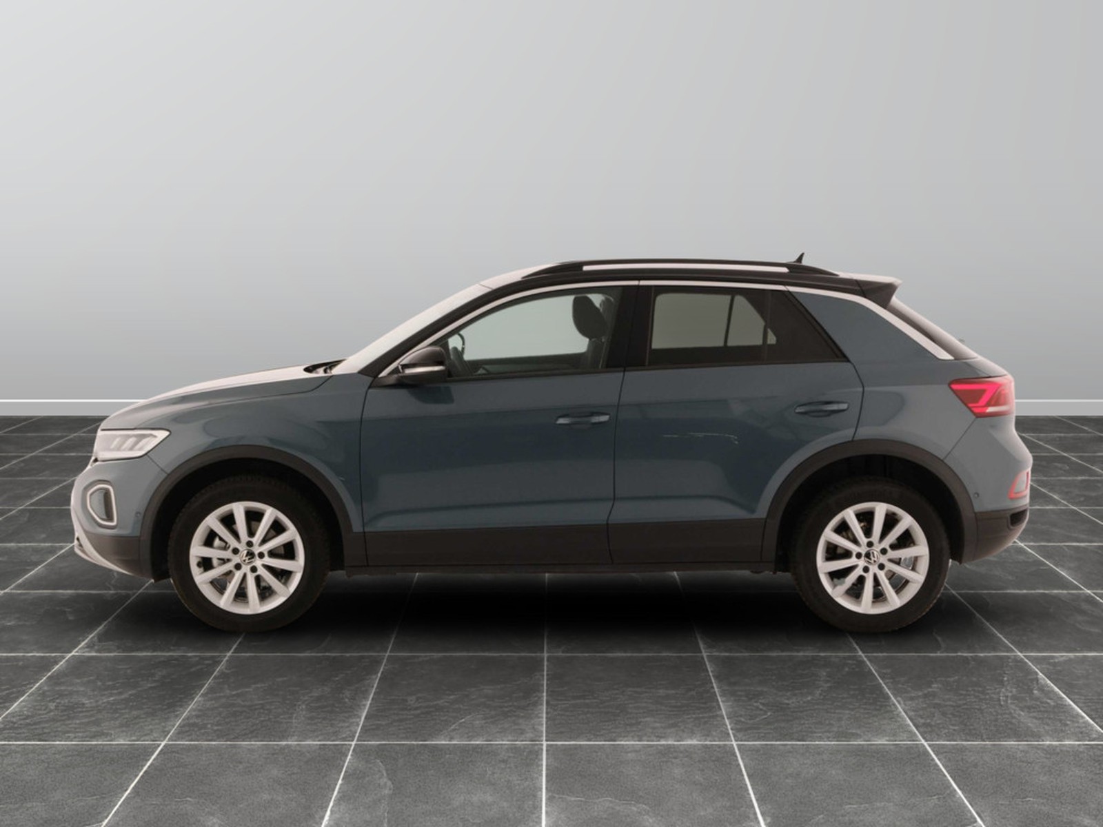 5 - Volkswagen T-Roc 1.5 tsi act edition plus dsg