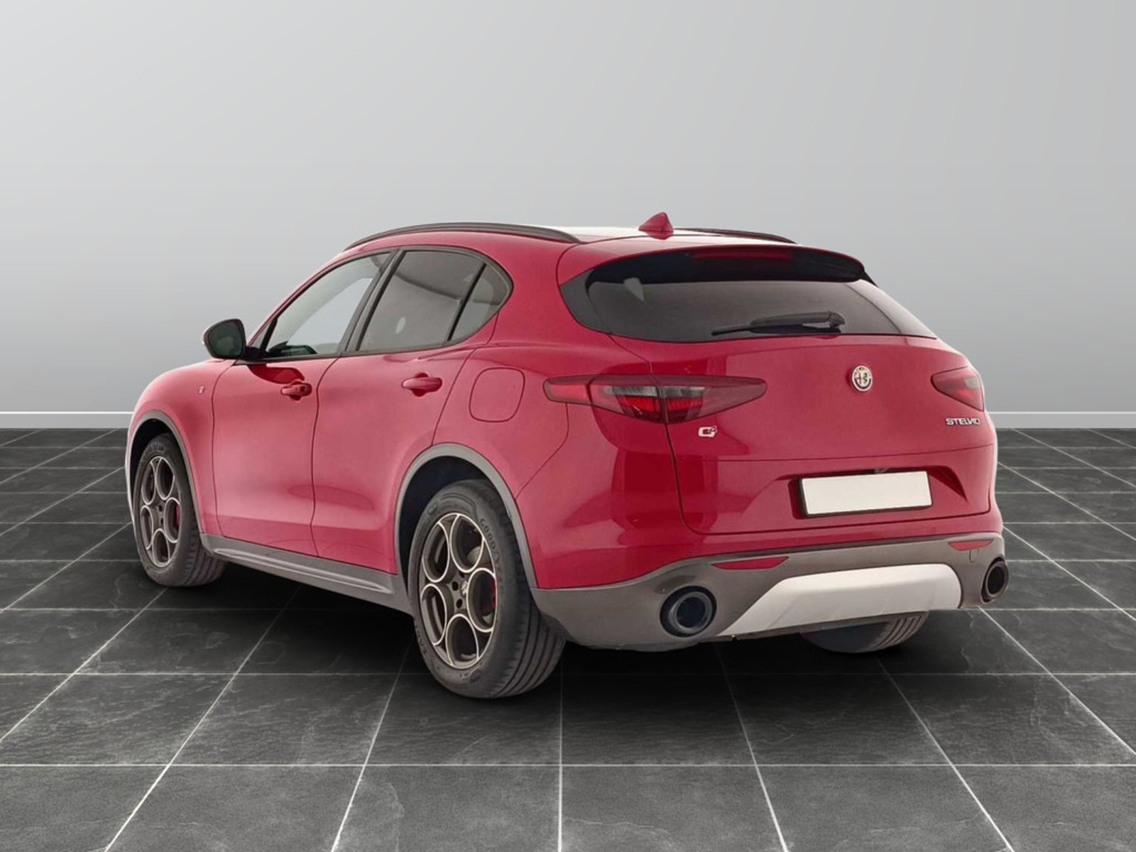4 - Alfa Romeo Stelvio 2.2 turbo 210cv veloce ti q4 at8