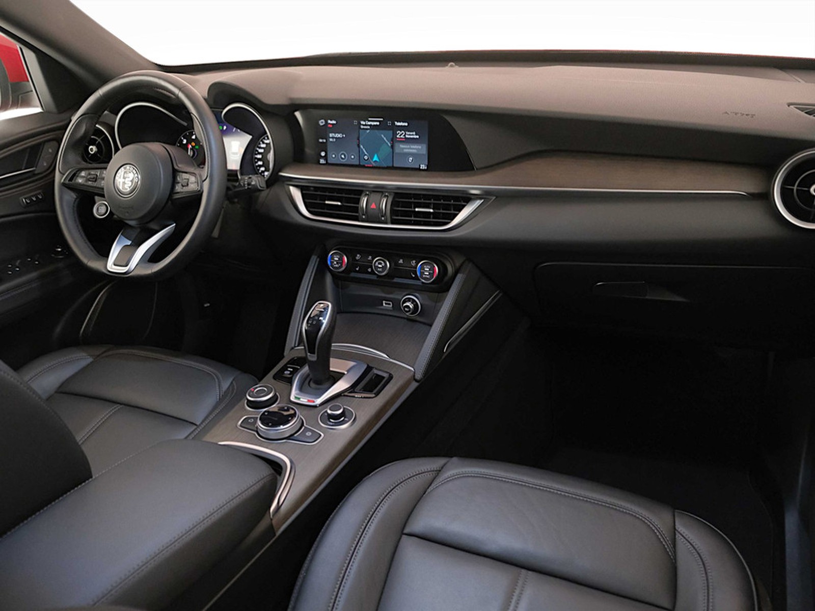 6 - Alfa Romeo Stelvio 2.2 turbo 210cv veloce ti q4 at8