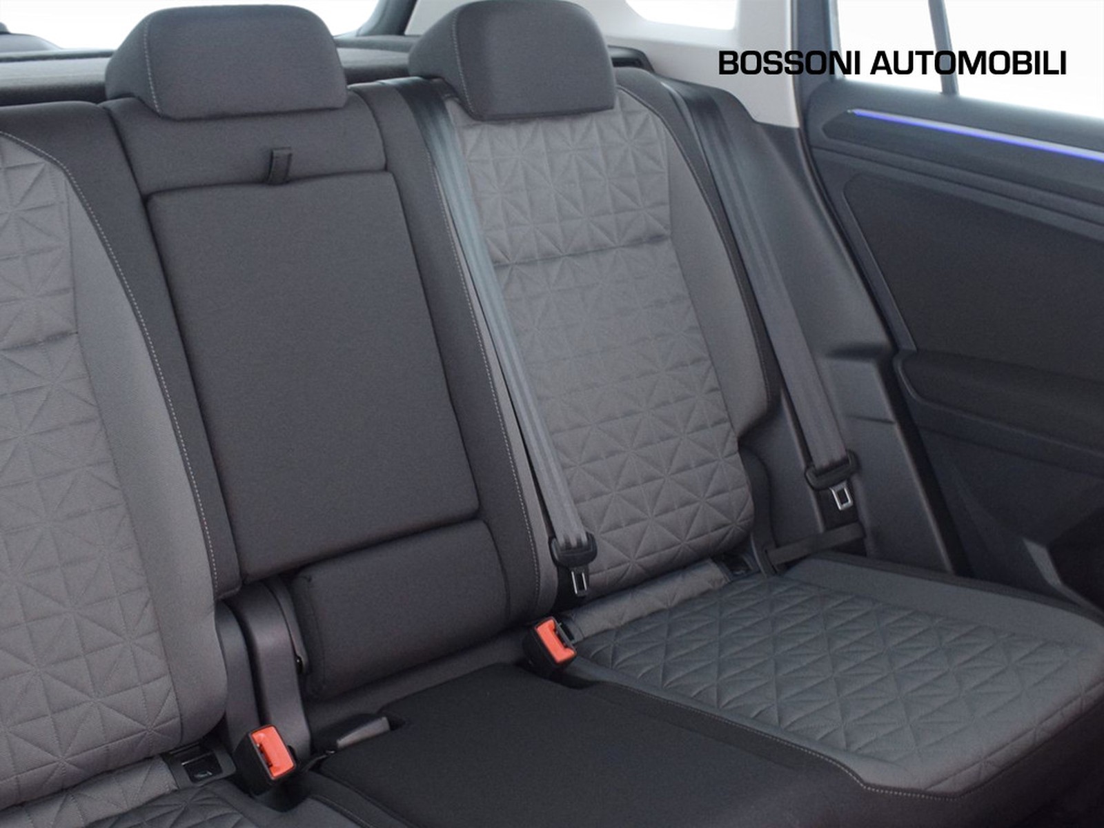 22 - Volkswagen Tiguan 2.0 tdi scr 150cv life dsg