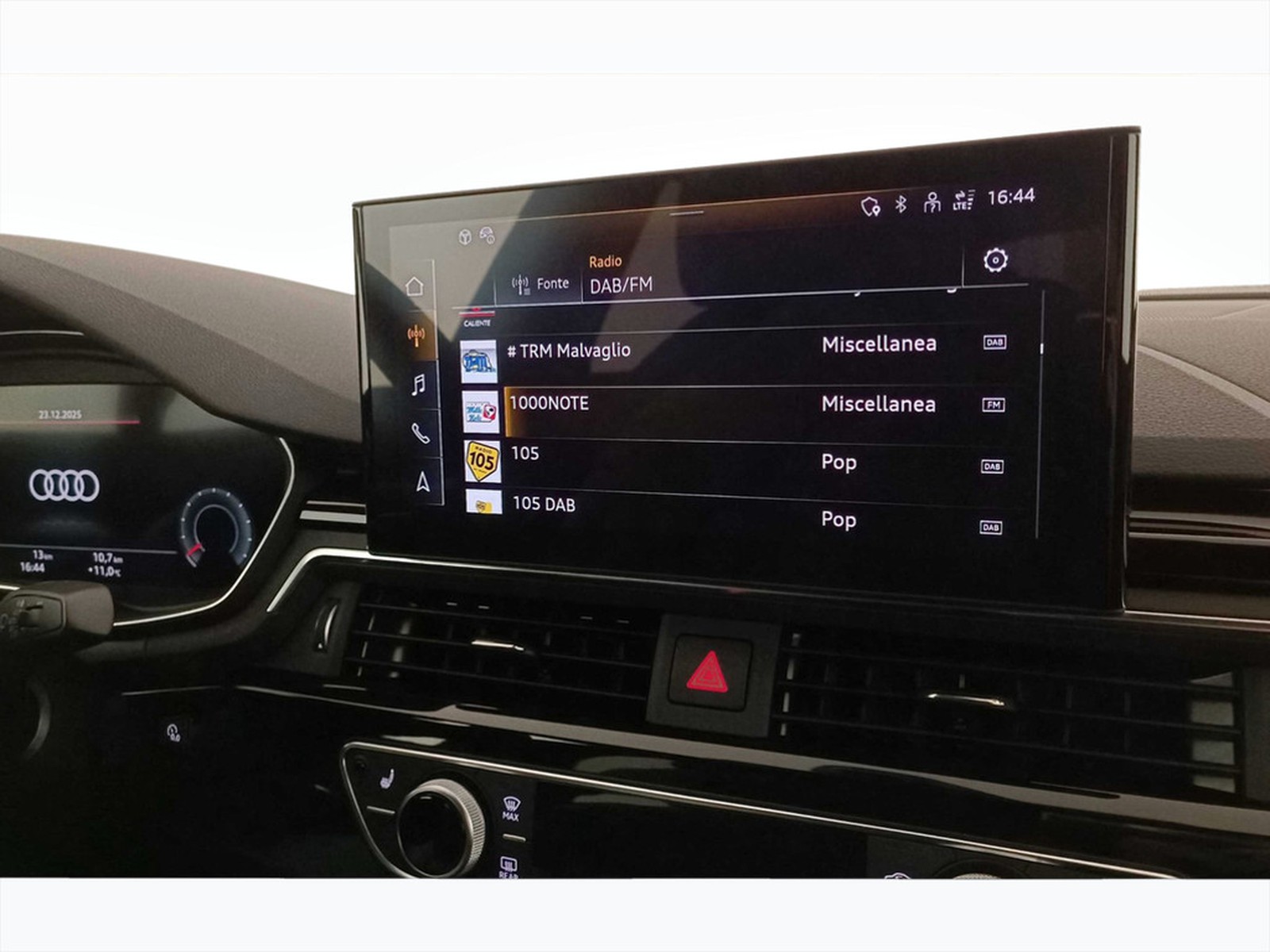 22 - Audi A5 sportback 40 2.0 tdi mhev 204cv s line edition quattro s tronic