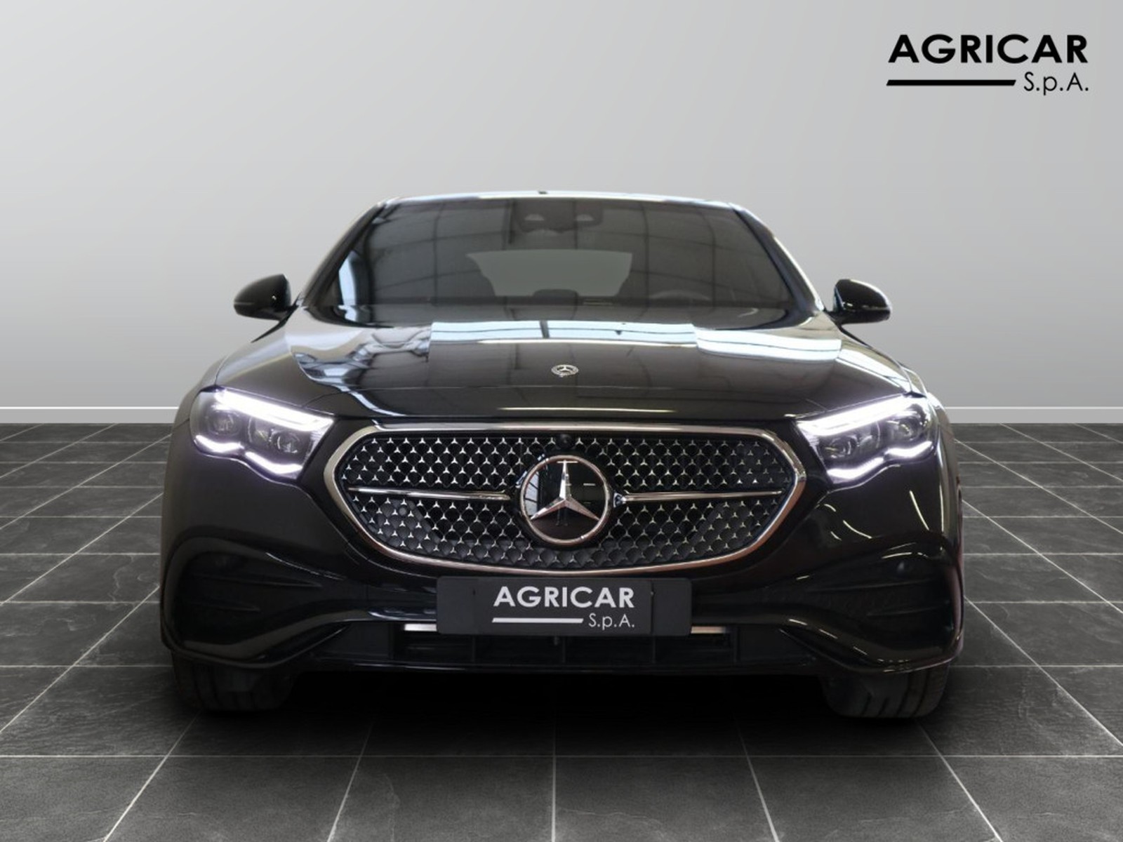 2 - Mercedes Classe E berlina 300 de plug in hybrid amg line premium 4matic 9g-tronic