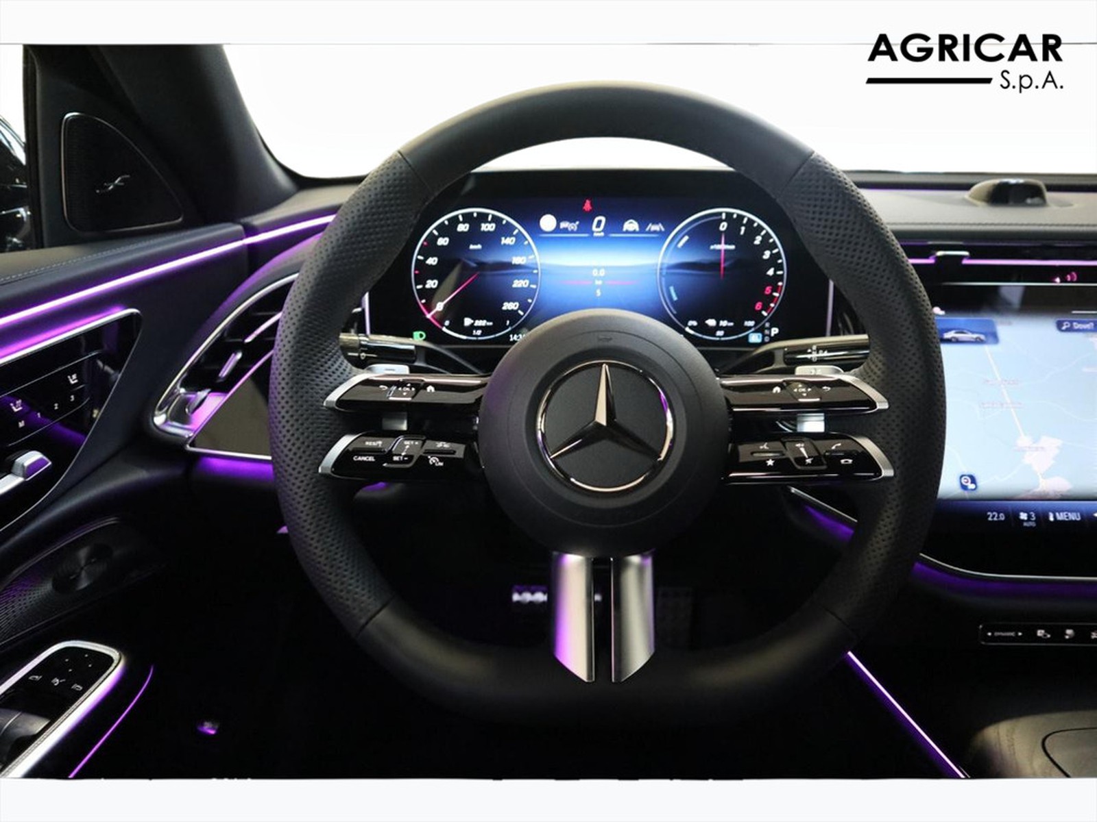 17 - Mercedes Classe E berlina 300 de plug in hybrid amg line premium 4matic 9g-tronic