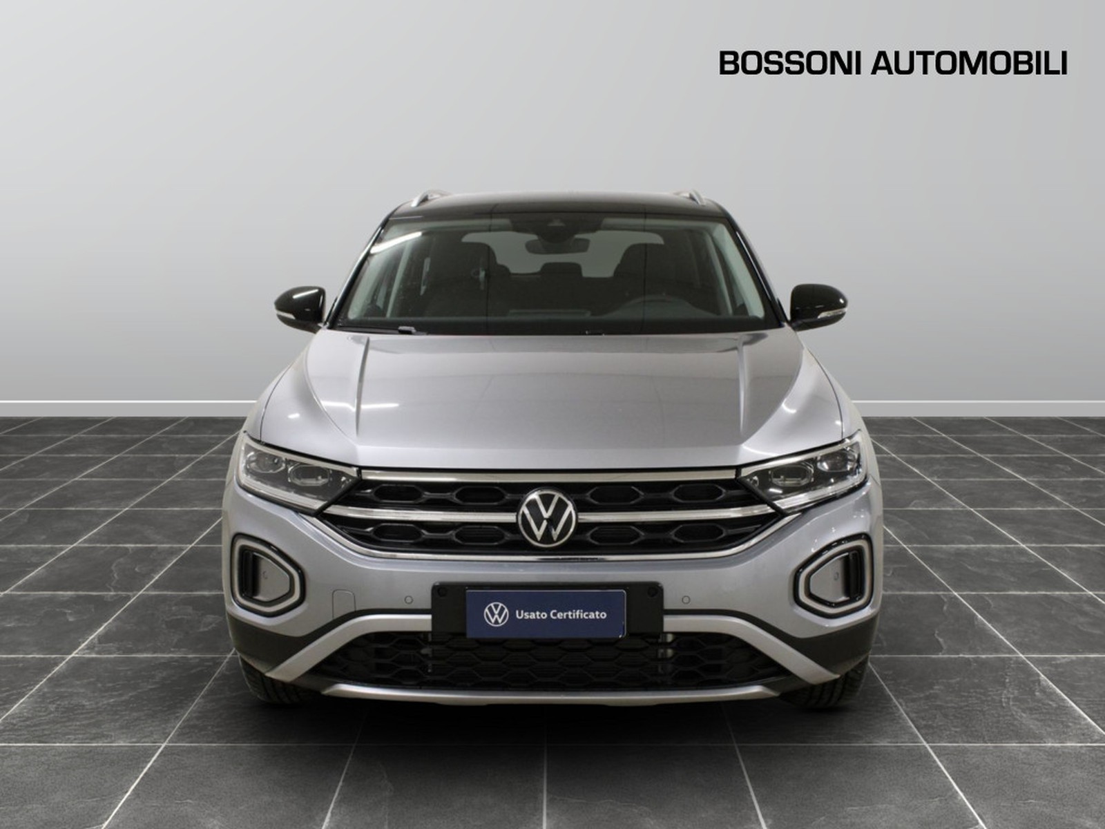 2 - Volkswagen T-Roc 1.5 tsi act style dsg