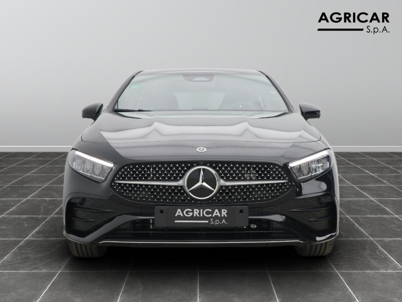 2 - Mercedes Classe A 250 e plug-in-hybrid amg line advanced plus speedshift dct amg 8g