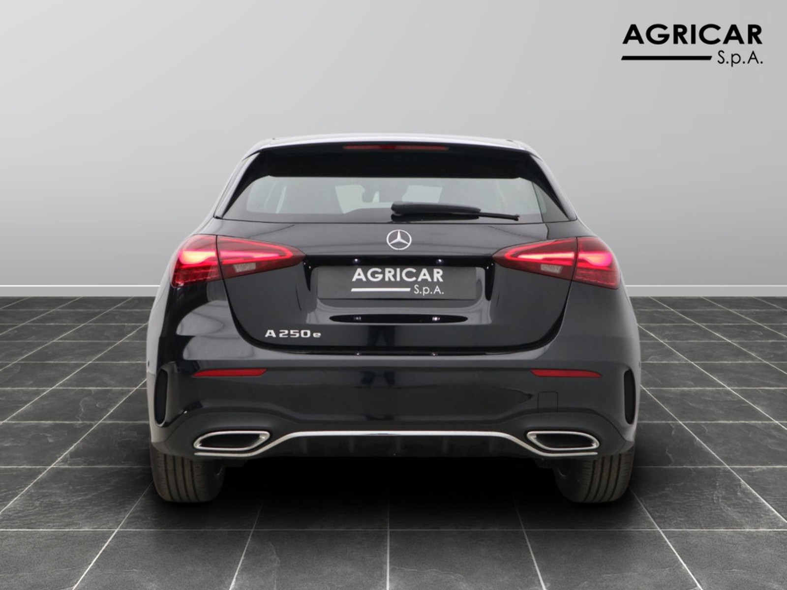 6 - Mercedes Classe A 250 e plug-in-hybrid amg line advanced plus speedshift dct amg 8g