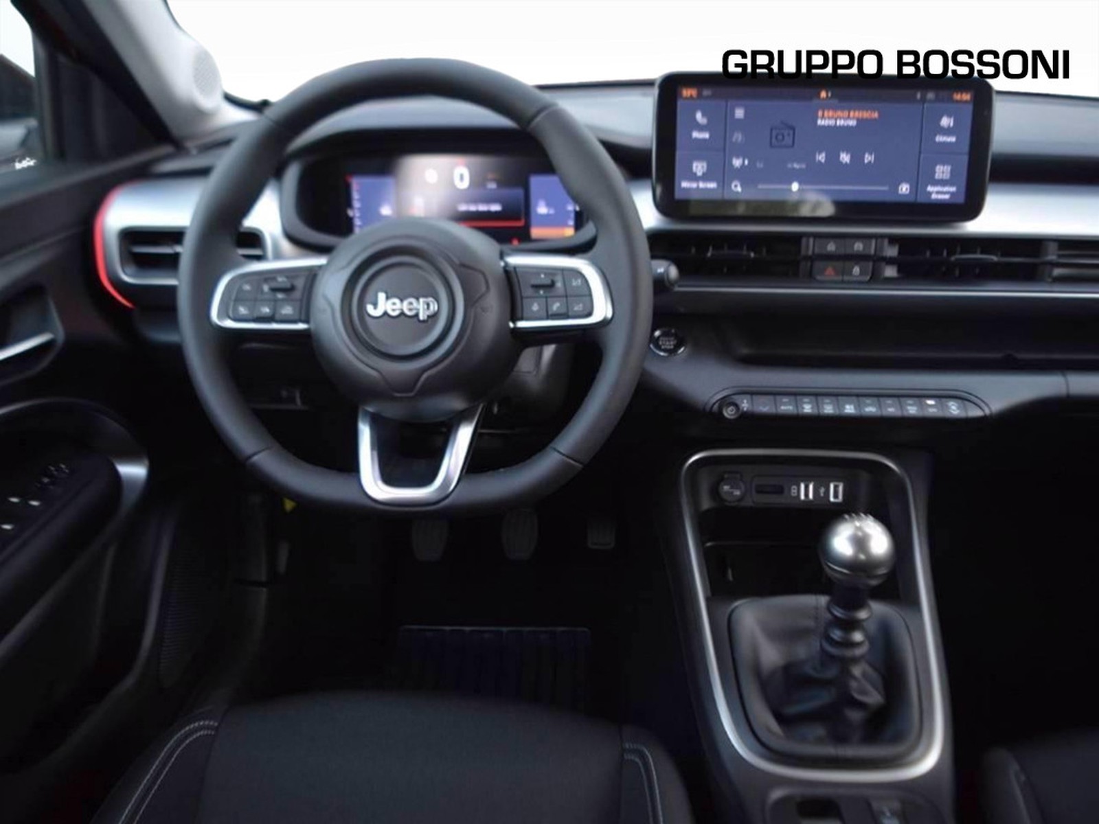 9 - Jeep Avenger 1.2 turbo 100cv summit fwd