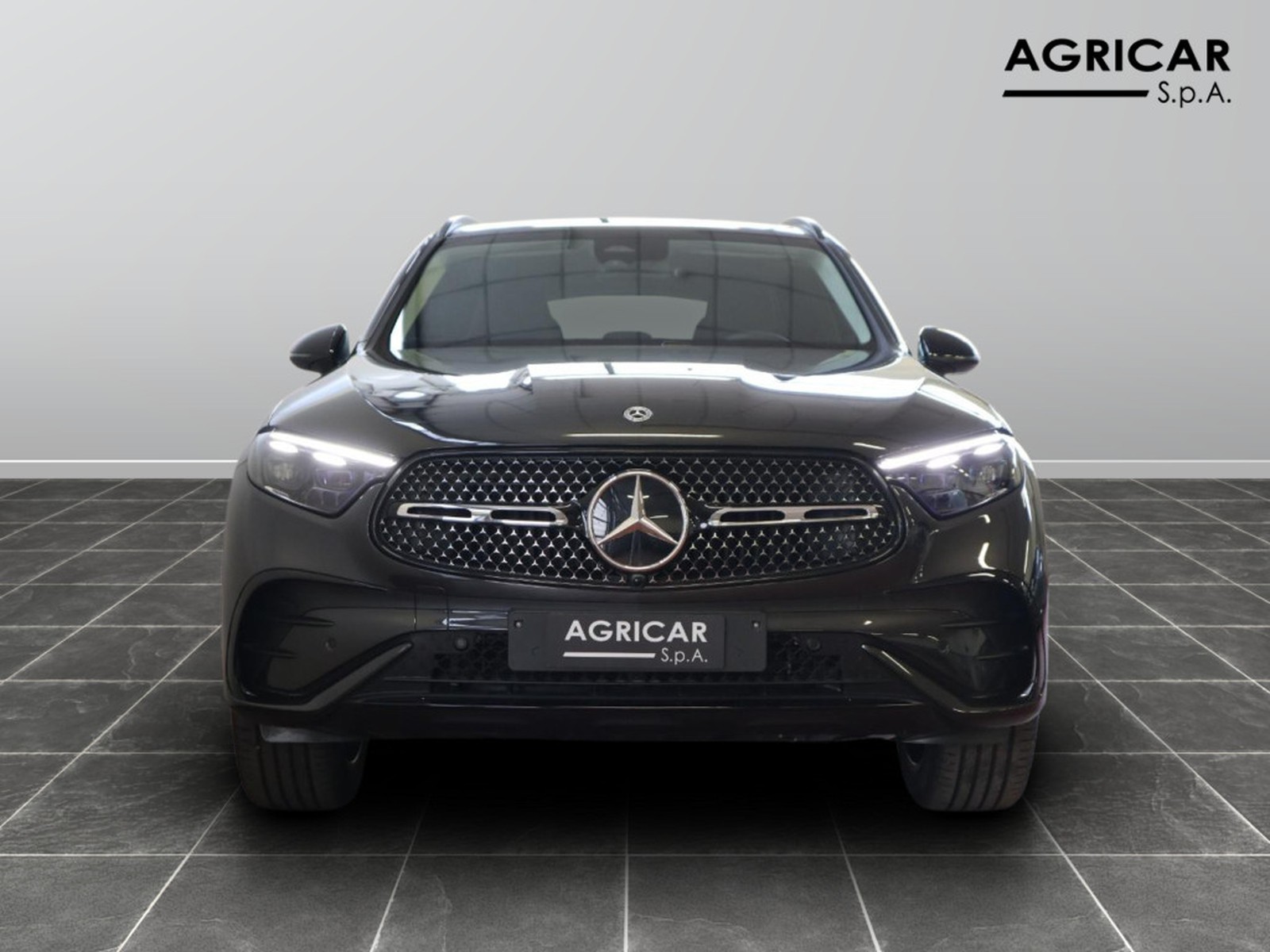 2 - Mercedes GLC suv 300 de plug in hybrid amg line advanced 4matic 9g-tronic