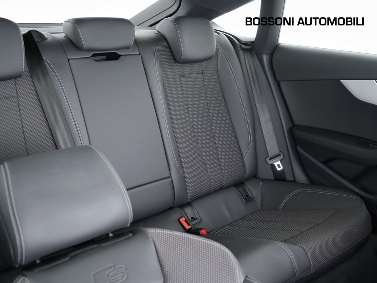 22 - Audi A5 sportback 40 2.0 tdi mhev 204cv s line edition quattro s tronic