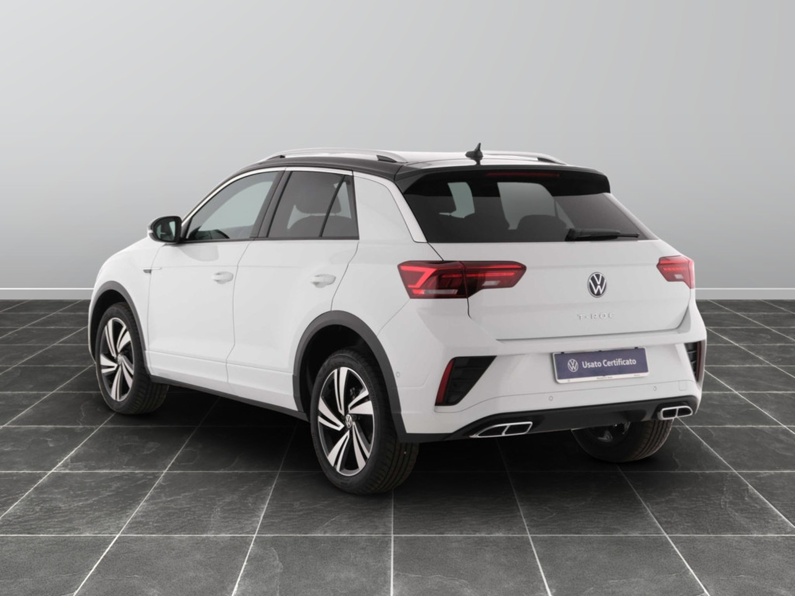 2 - Volkswagen T-Roc 1.0 tsi 115cv r-line plus