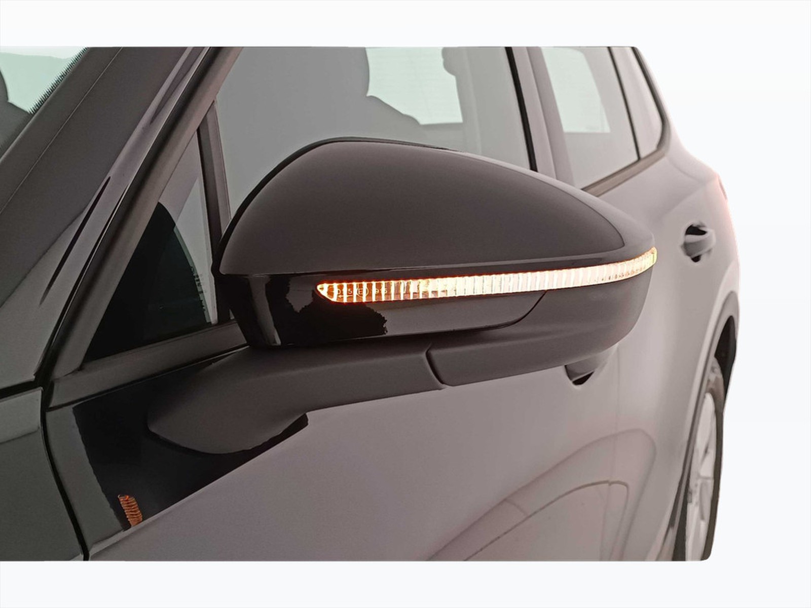 39 - Volkswagen Tiguan 2.0 tdi scr 150cv life dsg