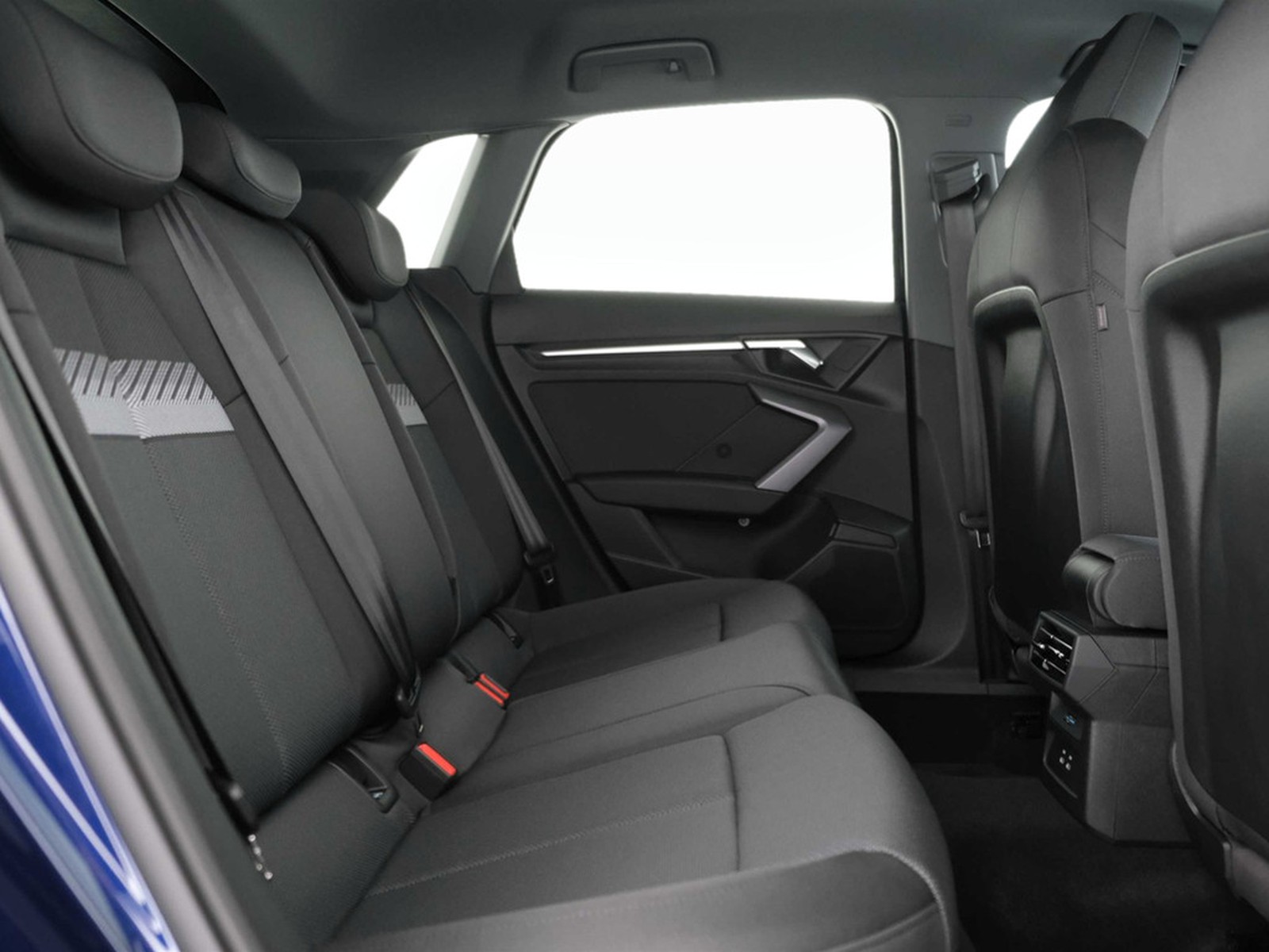 35 - Audi A3 allstreet 1.5 tfsi mhev 48v 150cv business