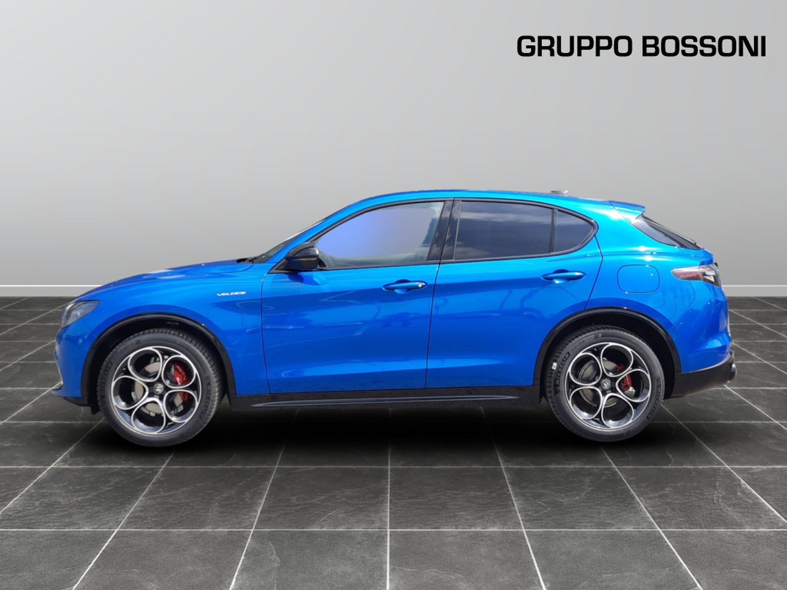 3 - Alfa Romeo Stelvio 2.2 turbo 210cv veloce q4 at8