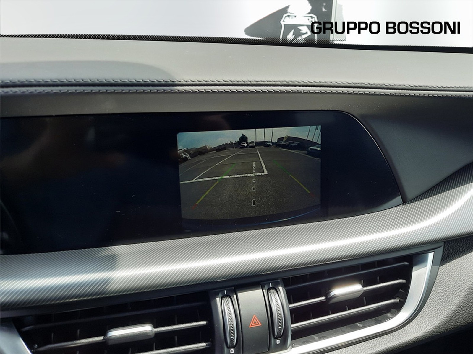 17 - Alfa Romeo Stelvio 2.2 turbo 210cv veloce q4 at8