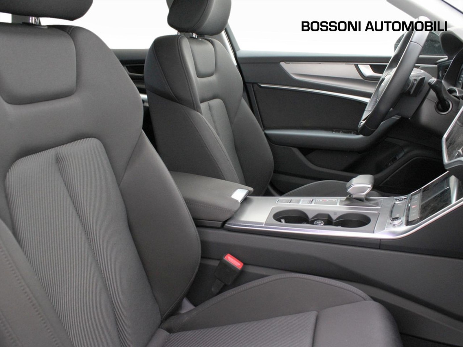 16 - Audi A6 avant 40 2.0 tdi mhev 12v s line edition quattro ultra s tronic