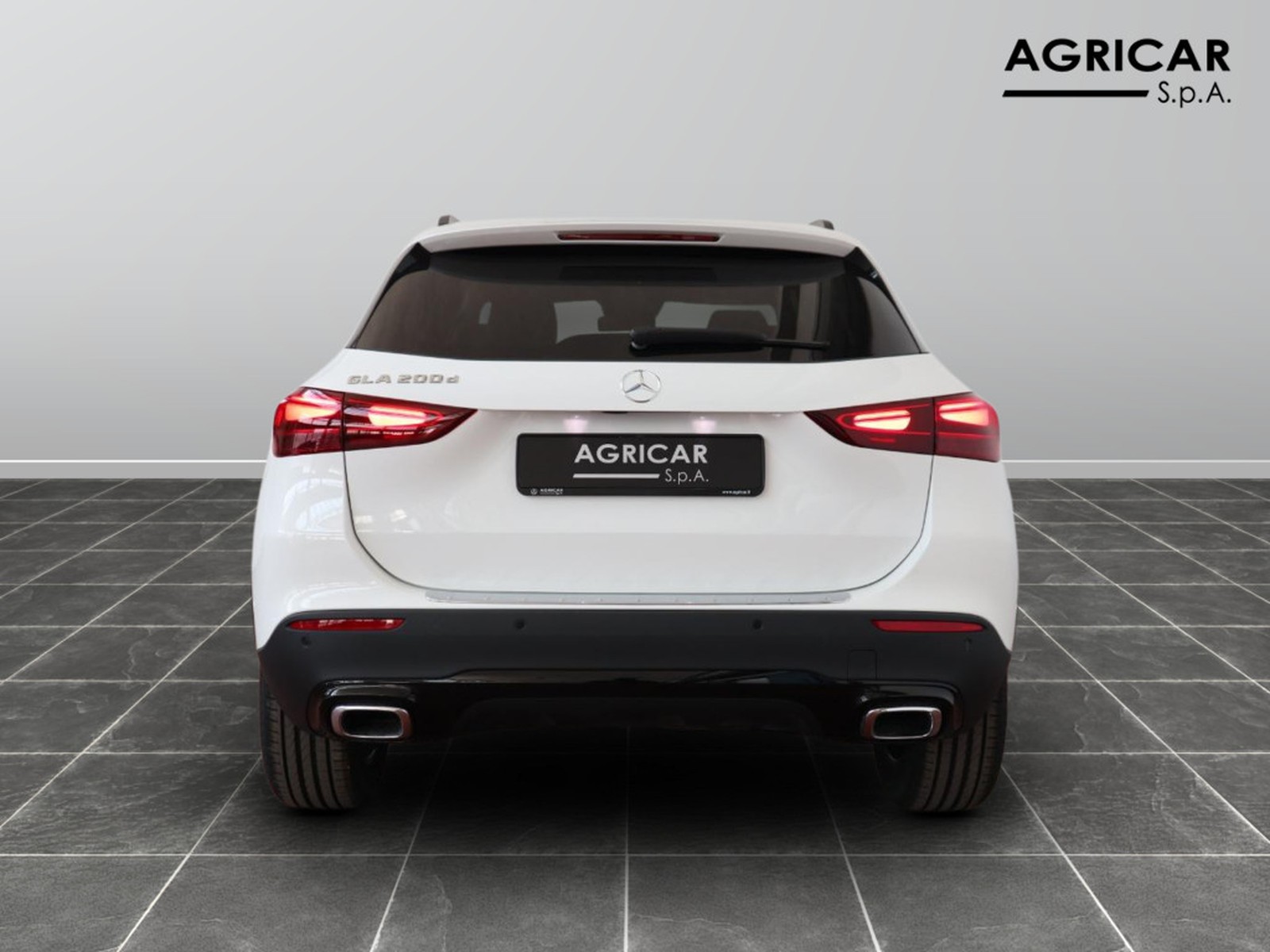 6 - Mercedes GLA 200 d progressive advanced plus 8g-dct