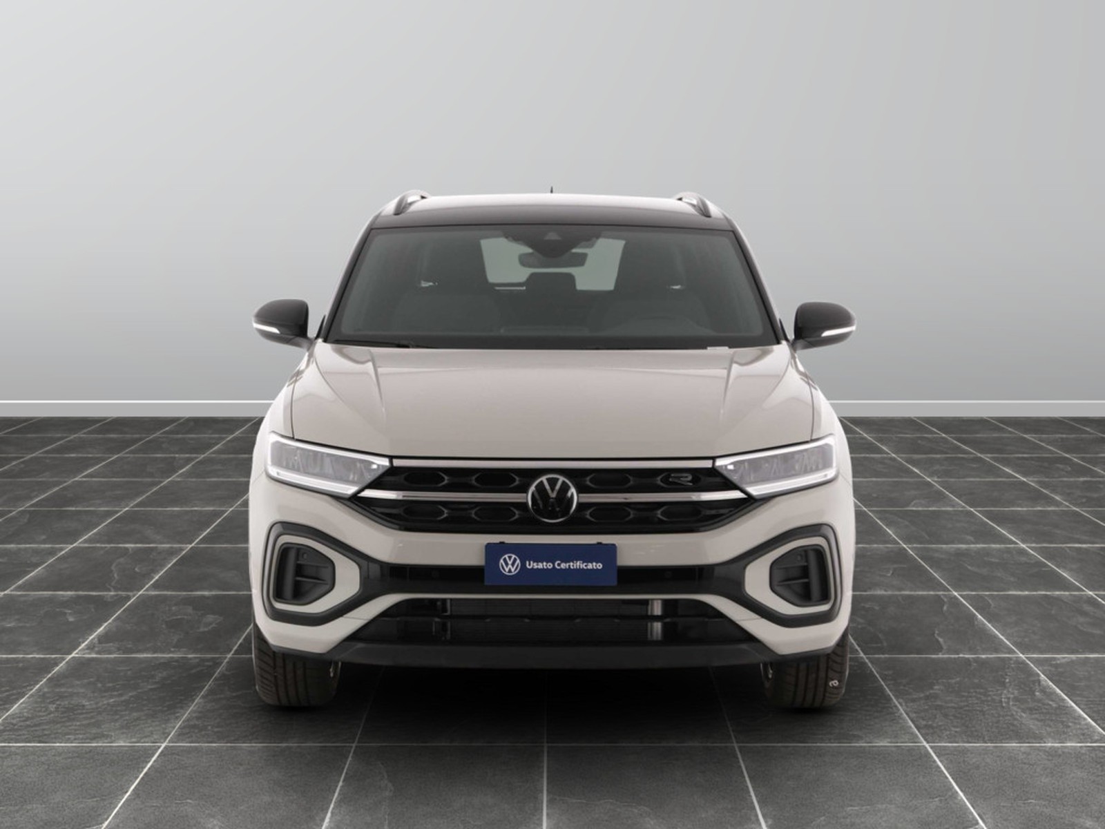 4 - Volkswagen T-Roc 1.5 tsi act r line dsg