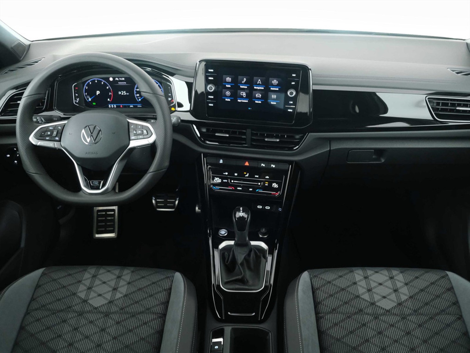 16 - Volkswagen T-Roc 1.5 tsi act r line dsg