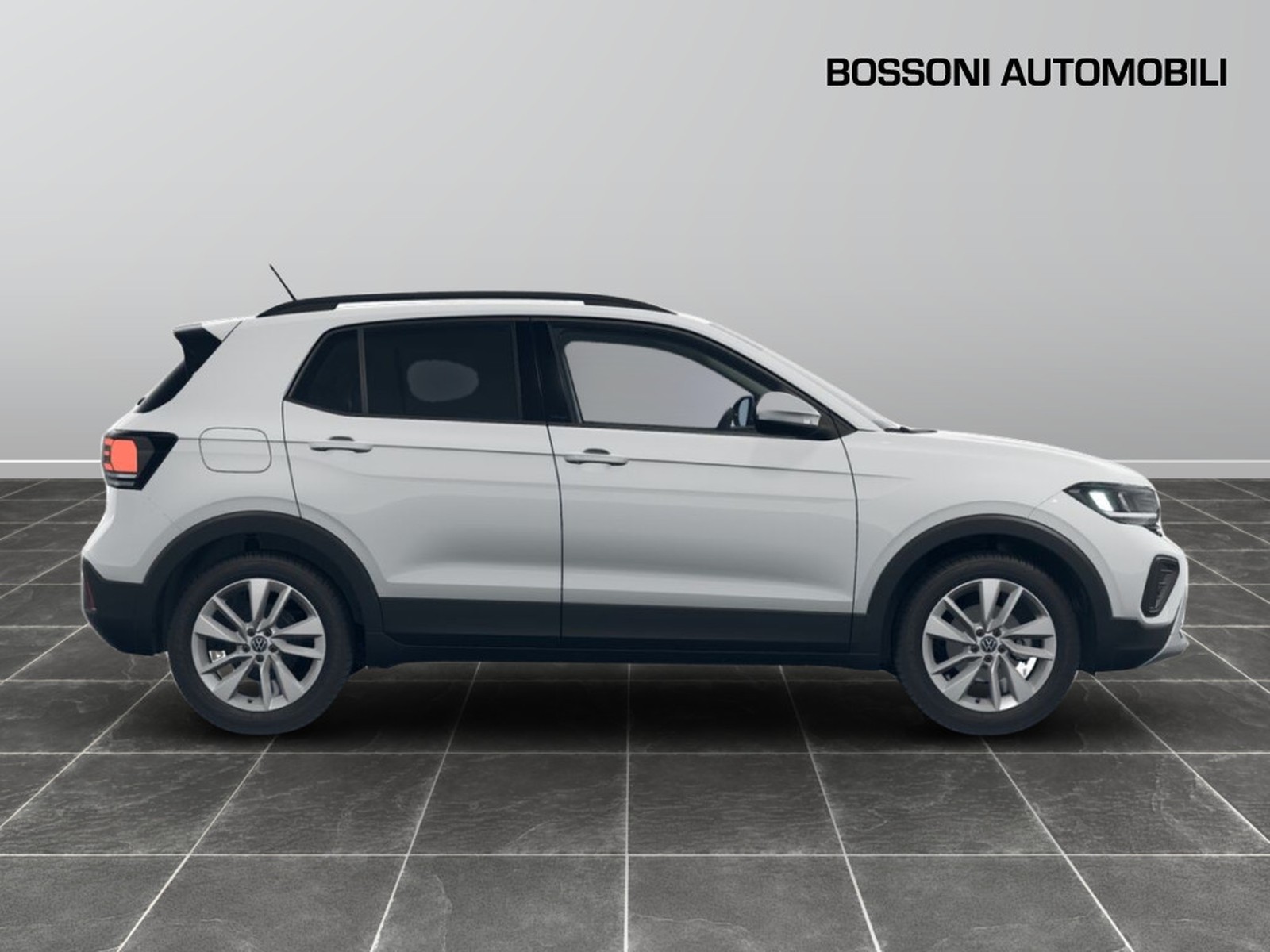 6 - Volkswagen T-Cross 1.0 tsi 115cv r-line plus