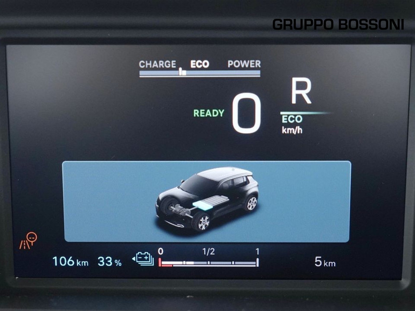 30 - Jeep Avenger full-electric longitude fwd auto