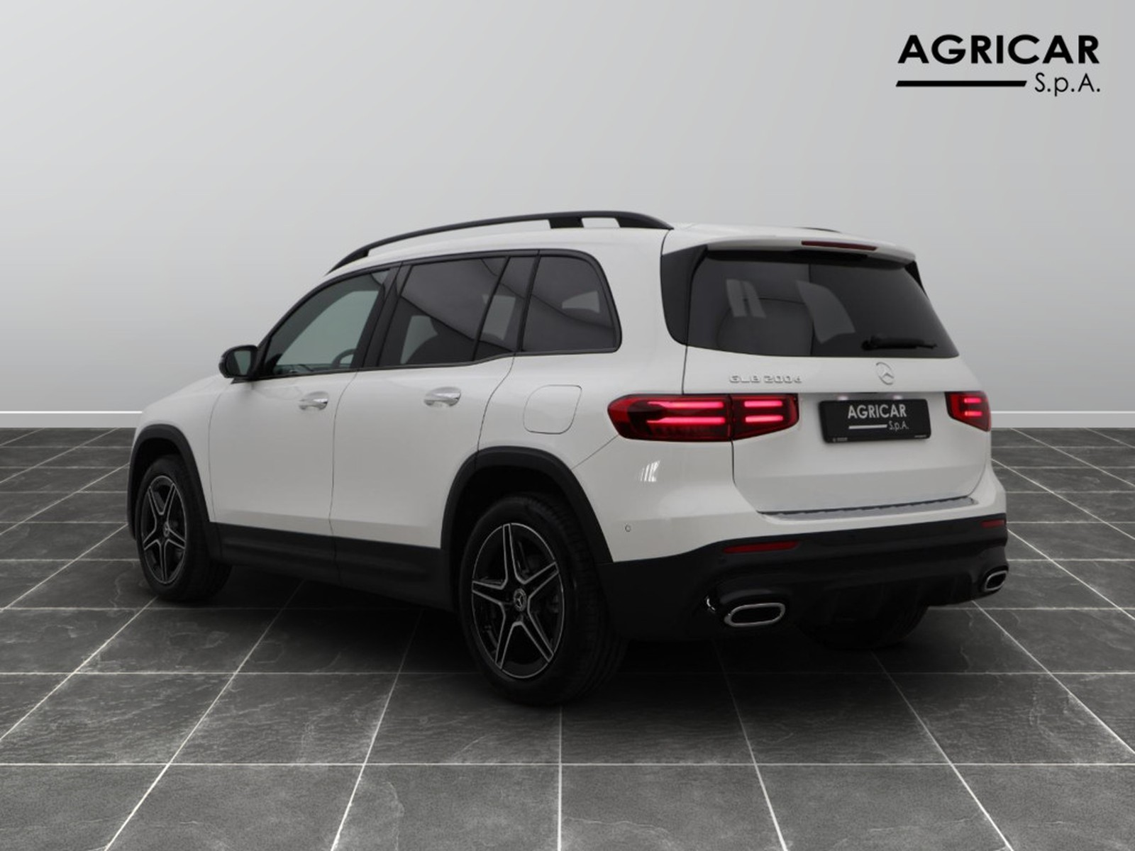 5 - Mercedes GLB 200 d amg line advanced plus 8g-dct