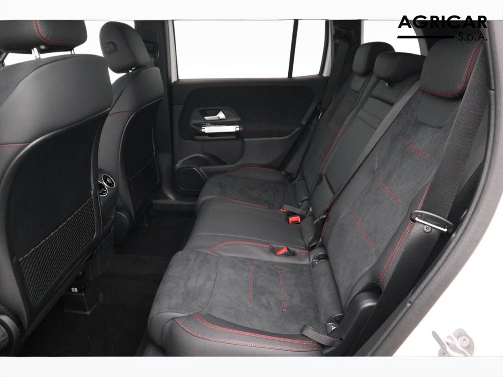 8 - Mercedes GLB 200 d amg line advanced plus 8g-dct