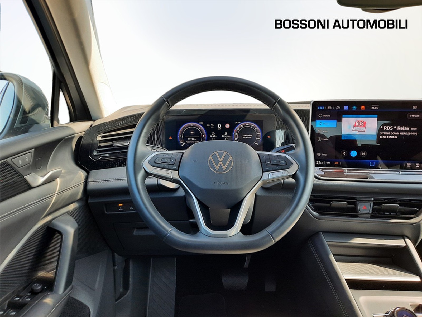 8 - Volkswagen Tiguan 2.0 tdi scr 150cv life dsg