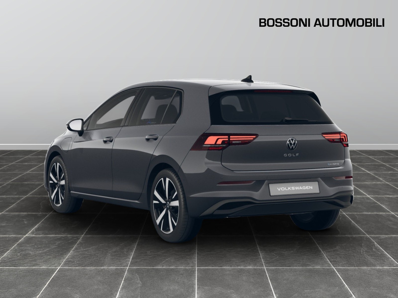 3 - Volkswagen Golf 1.5 tsi ehybrid 204cv edition plus dsg