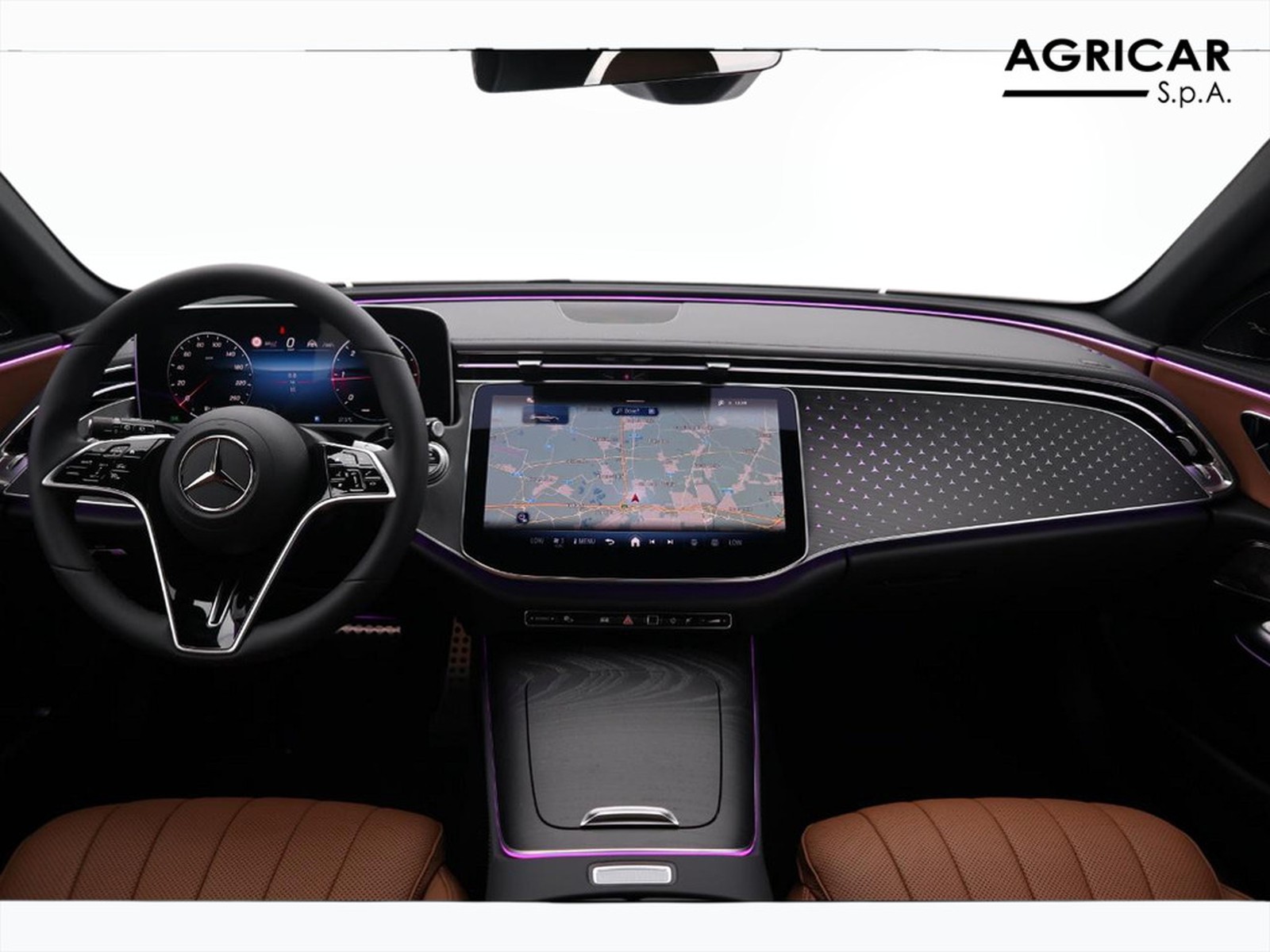 14 - Mercedes Classe E station wagon all-terrain 220 d premium 4matic 9g-tronic