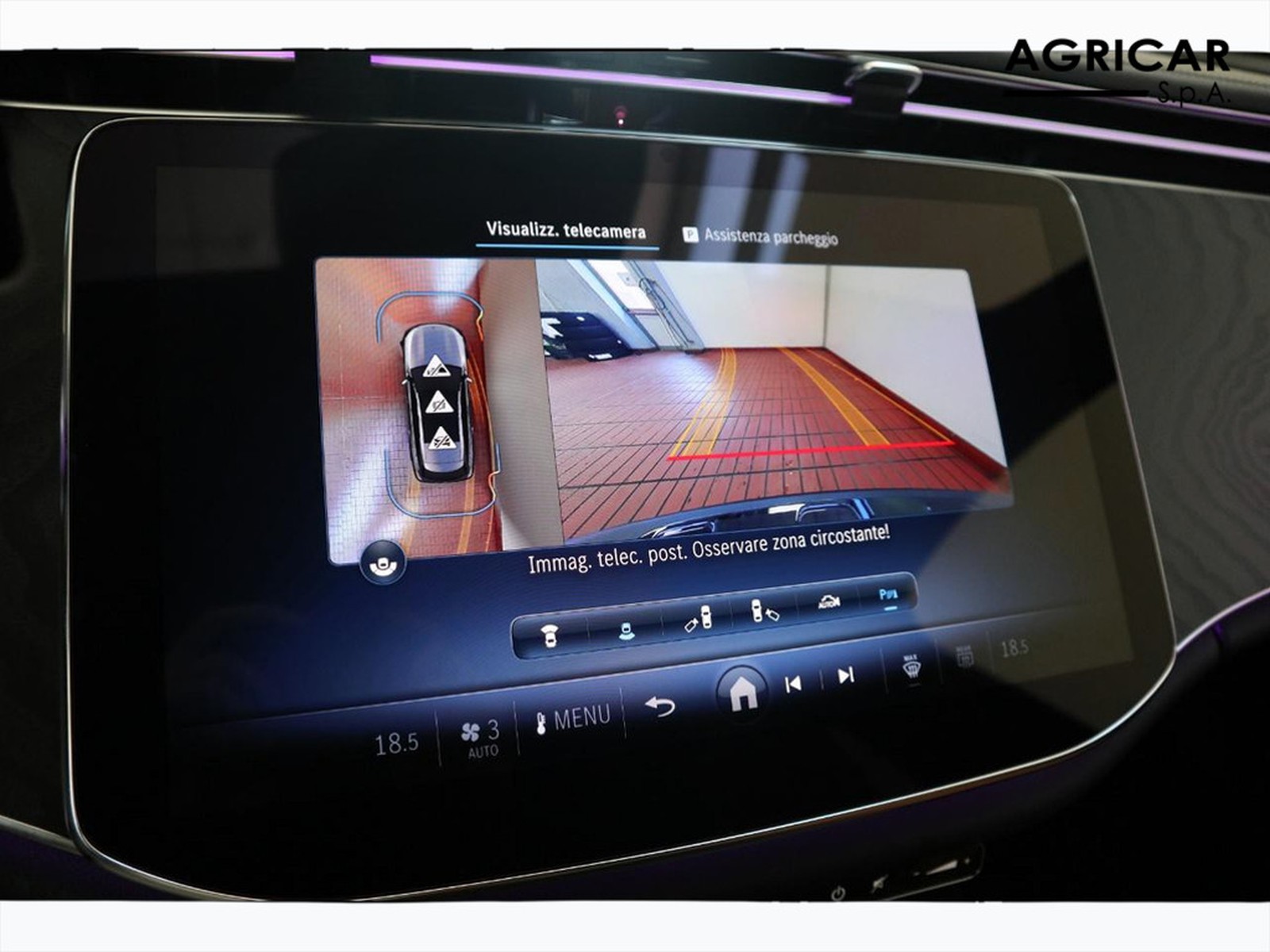 11 - Mercedes Classe E station wagon all-terrain 220 d premium 4matic 9g-tronic