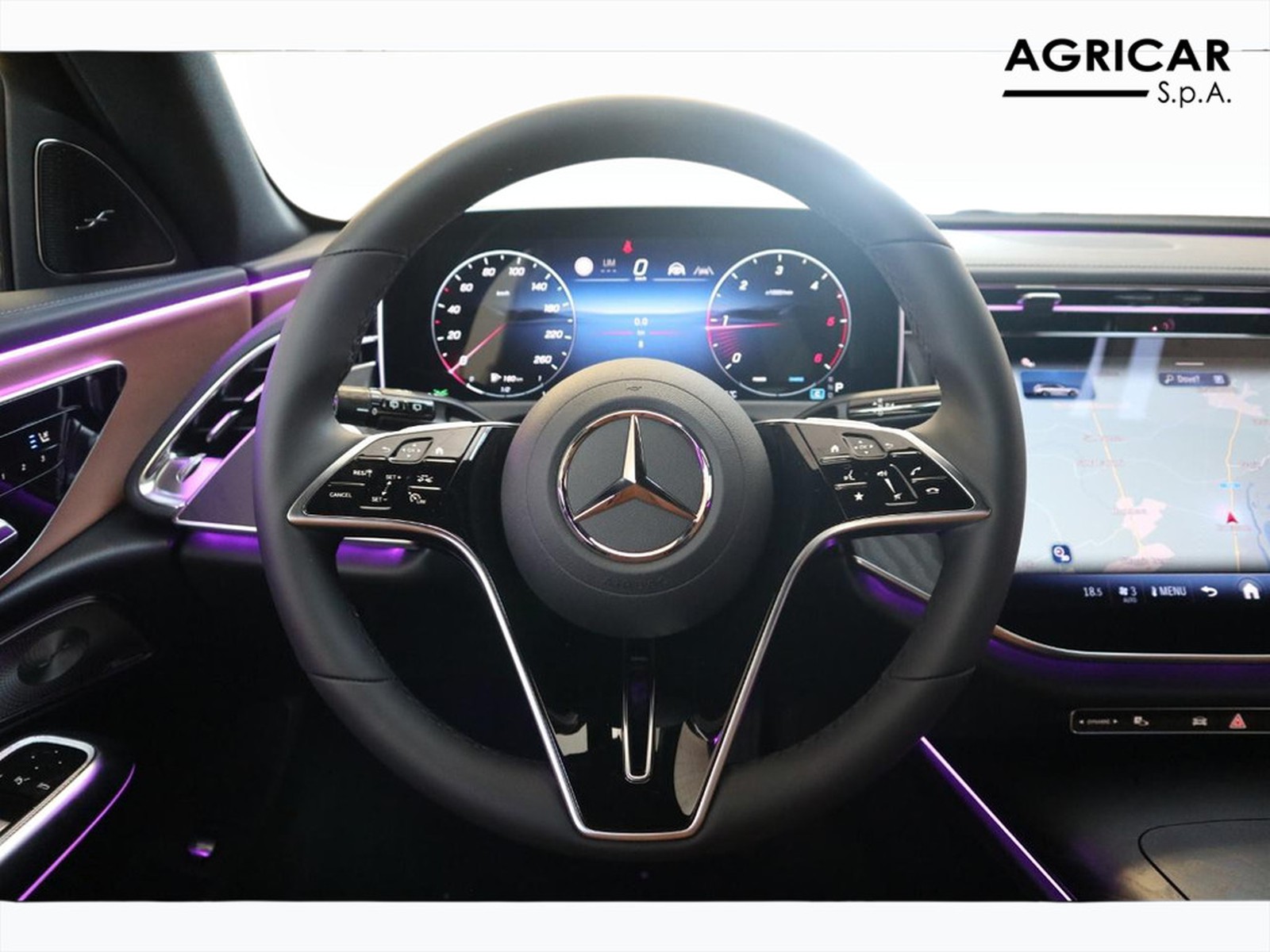 17 - Mercedes Classe E station wagon all-terrain 220 d premium 4matic 9g-tronic