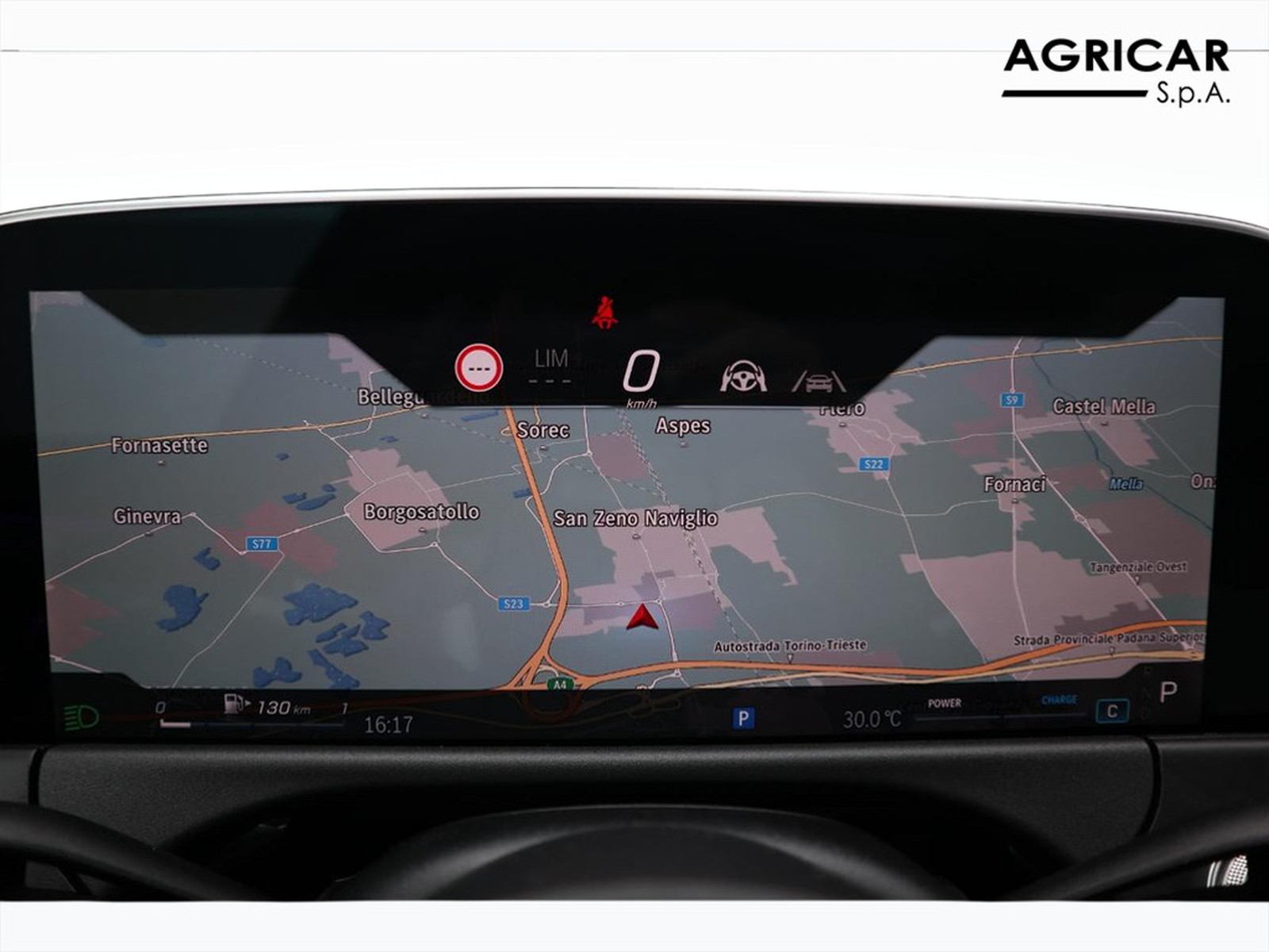 16 - Mercedes Classe E station wagon 220 d amg line premium 4matic 9g-tronic