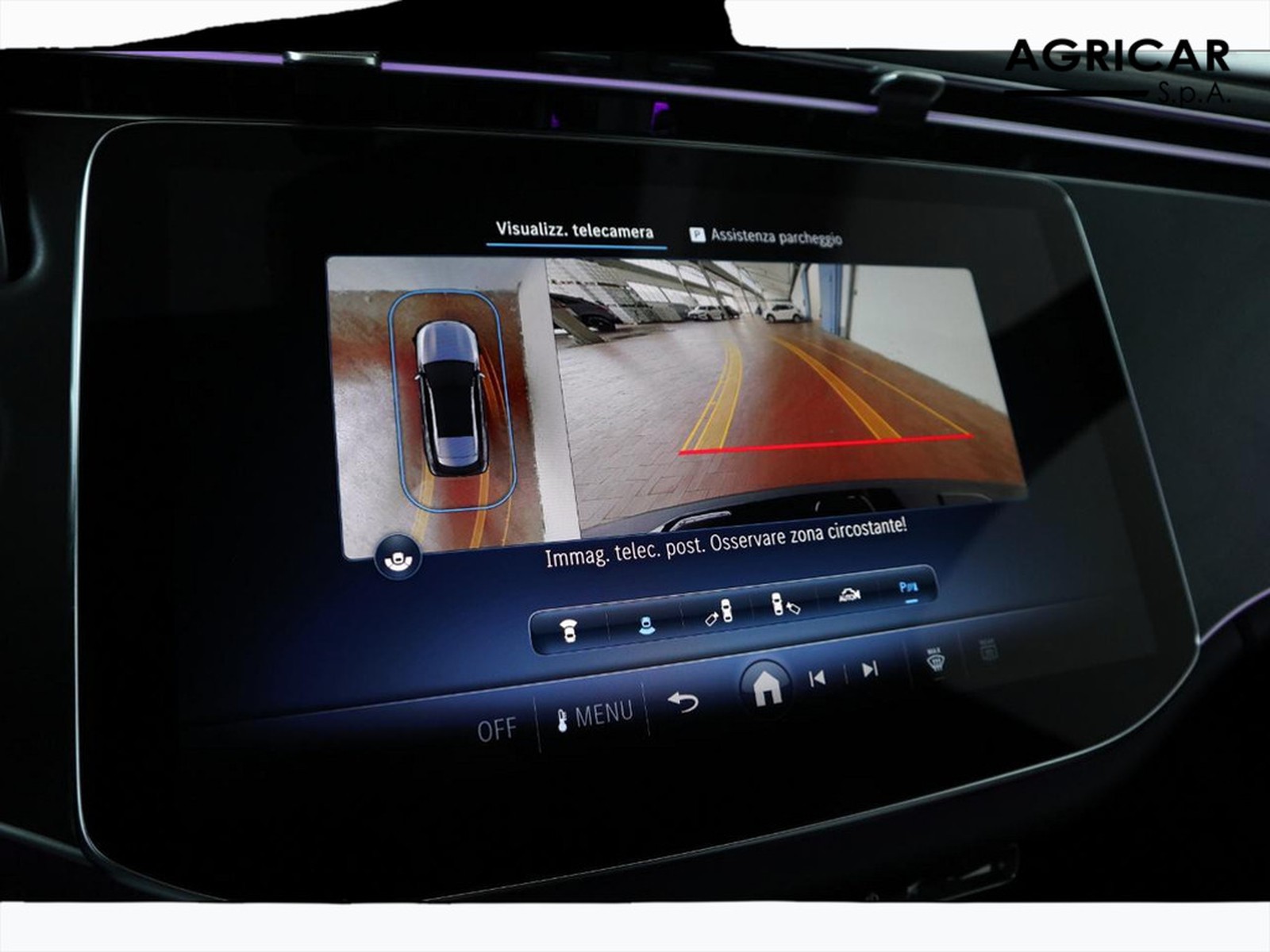 11 - Mercedes Classe E station wagon all-terrain 220 d premium 4matic 9g-tronic