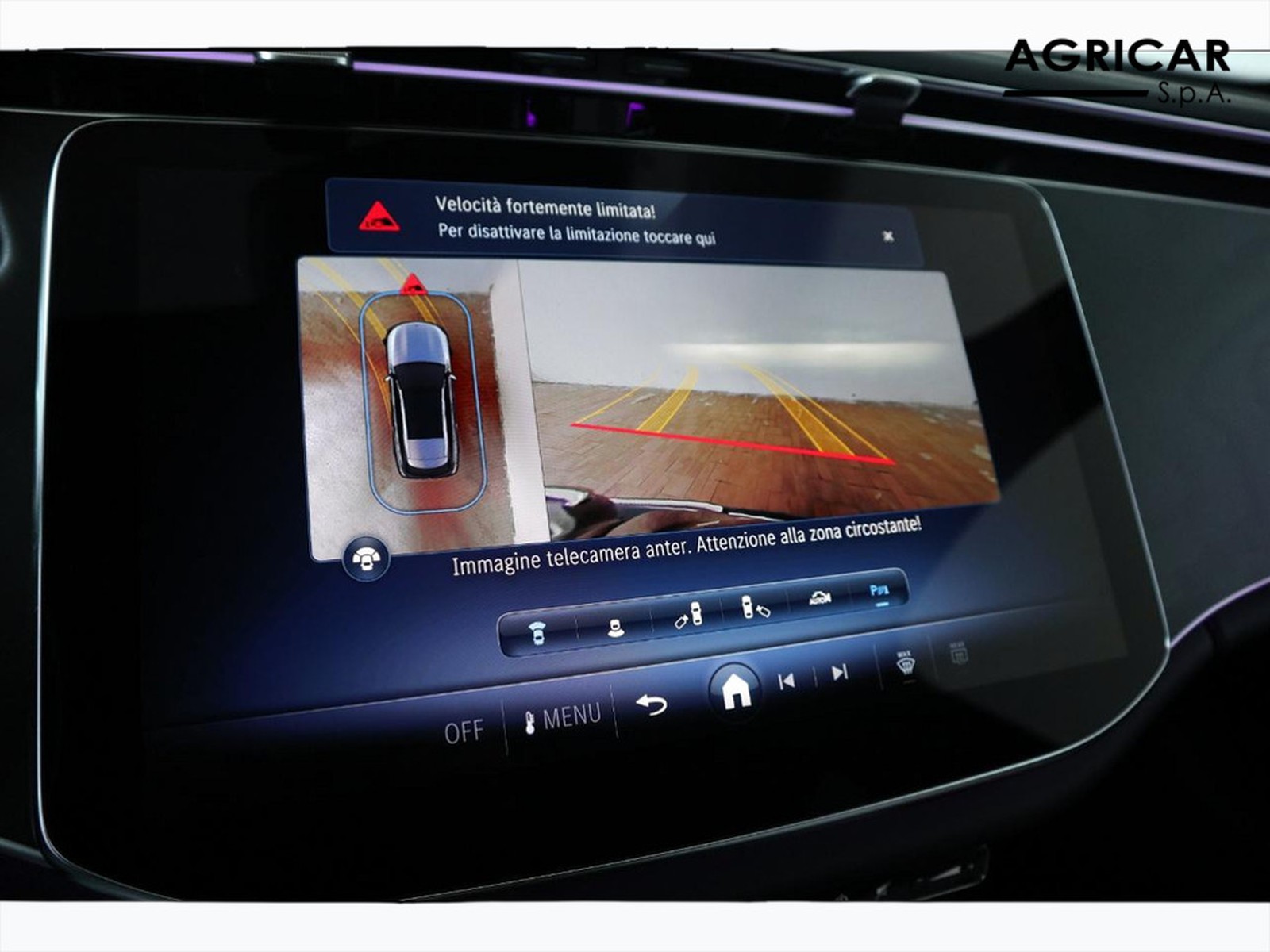 12 - Mercedes Classe E station wagon all-terrain 220 d premium 4matic 9g-tronic