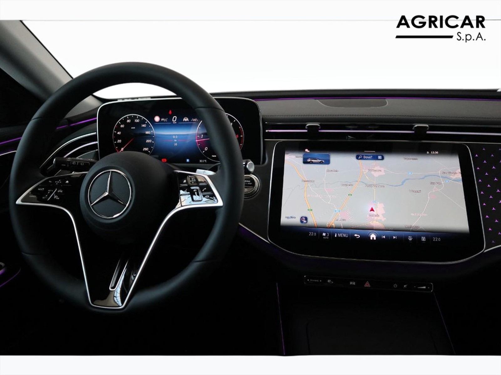 12 - Mercedes Classe E station wagon all-terrain 220 d advanced 4matic 9g-tronic