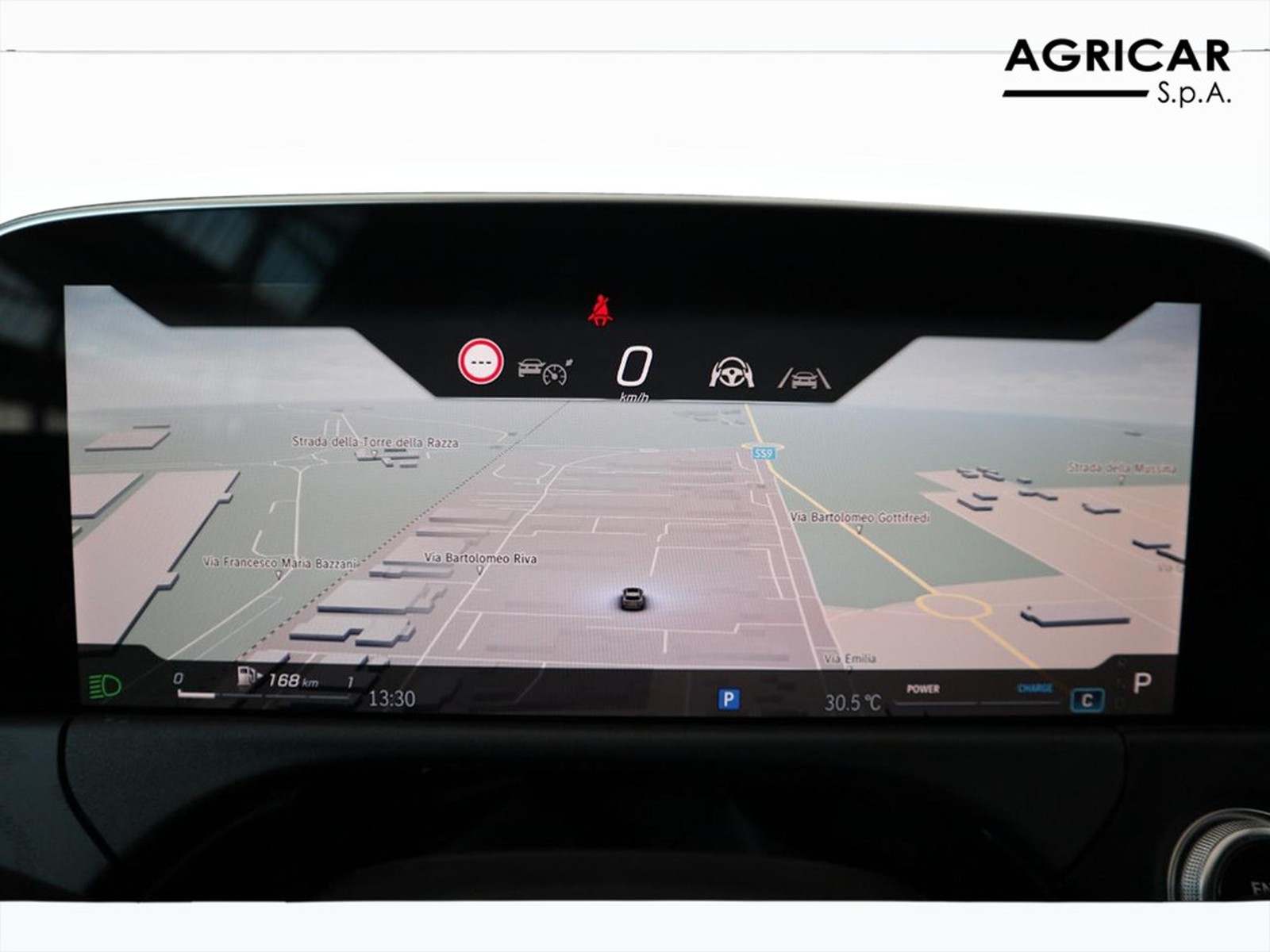 15 - Mercedes Classe E station wagon all-terrain 220 d advanced 4matic 9g-tronic