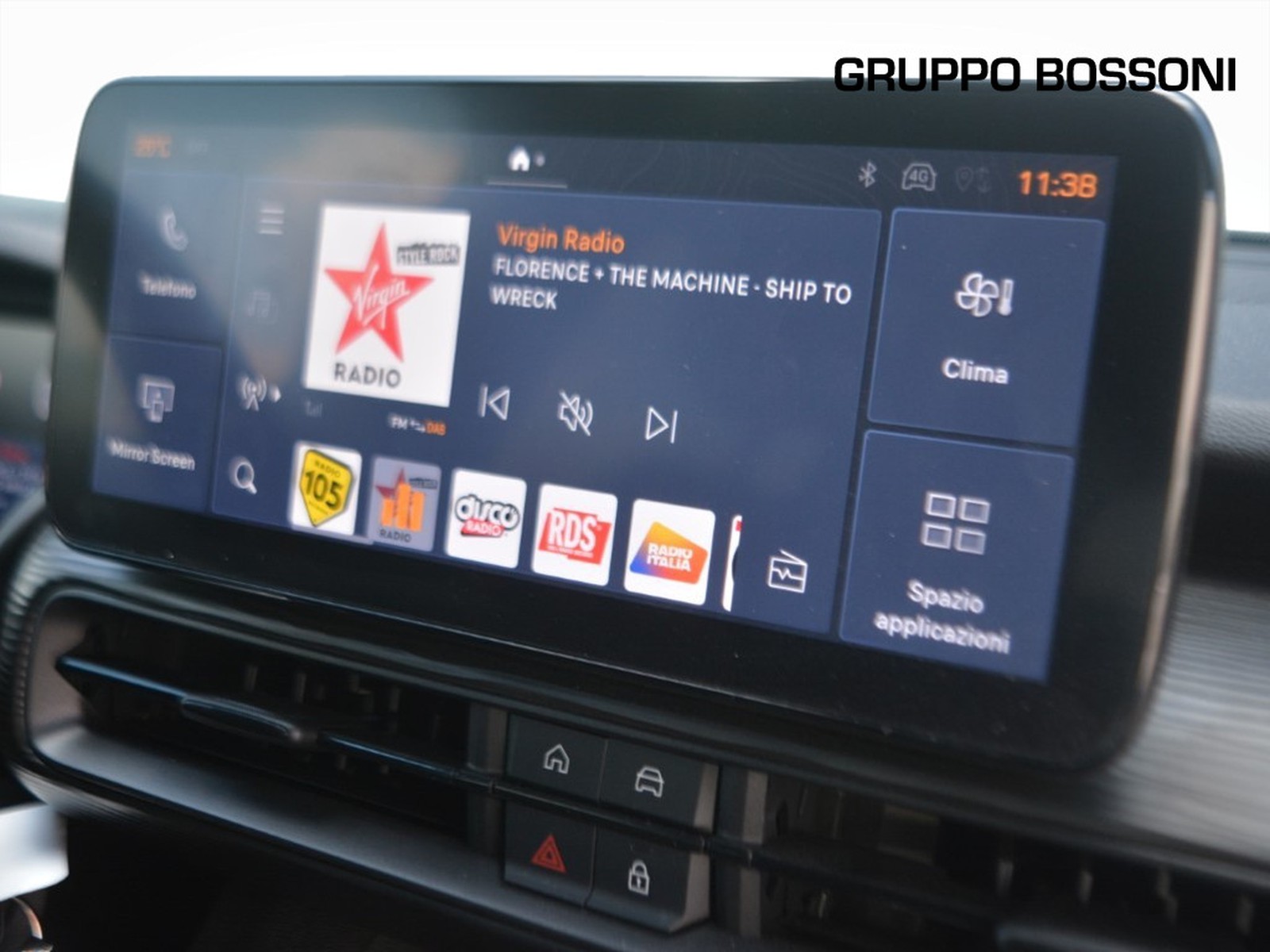 10 - Jeep Avenger 1.2 turbo 100cv longitude fwd