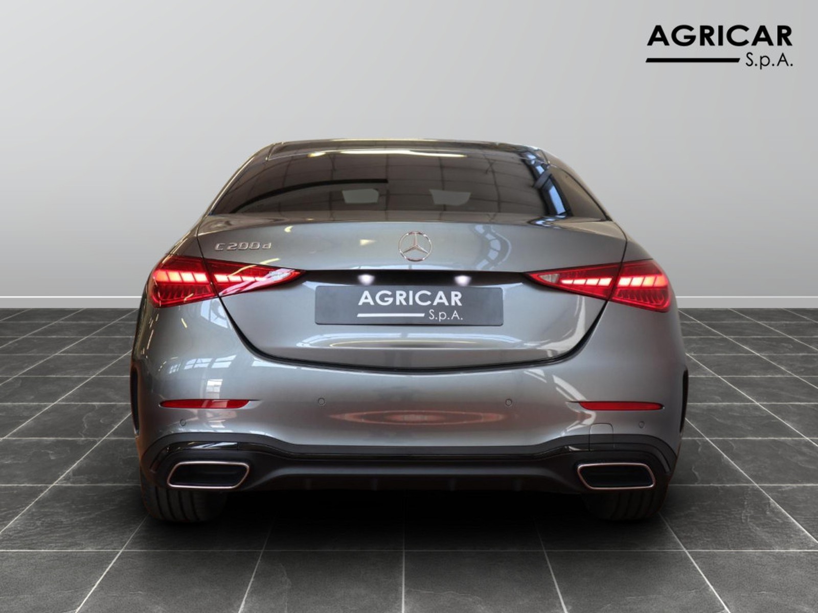 6 - Mercedes Classe C berlina 200 d mild hybrid amg line advanced 9g-tronic