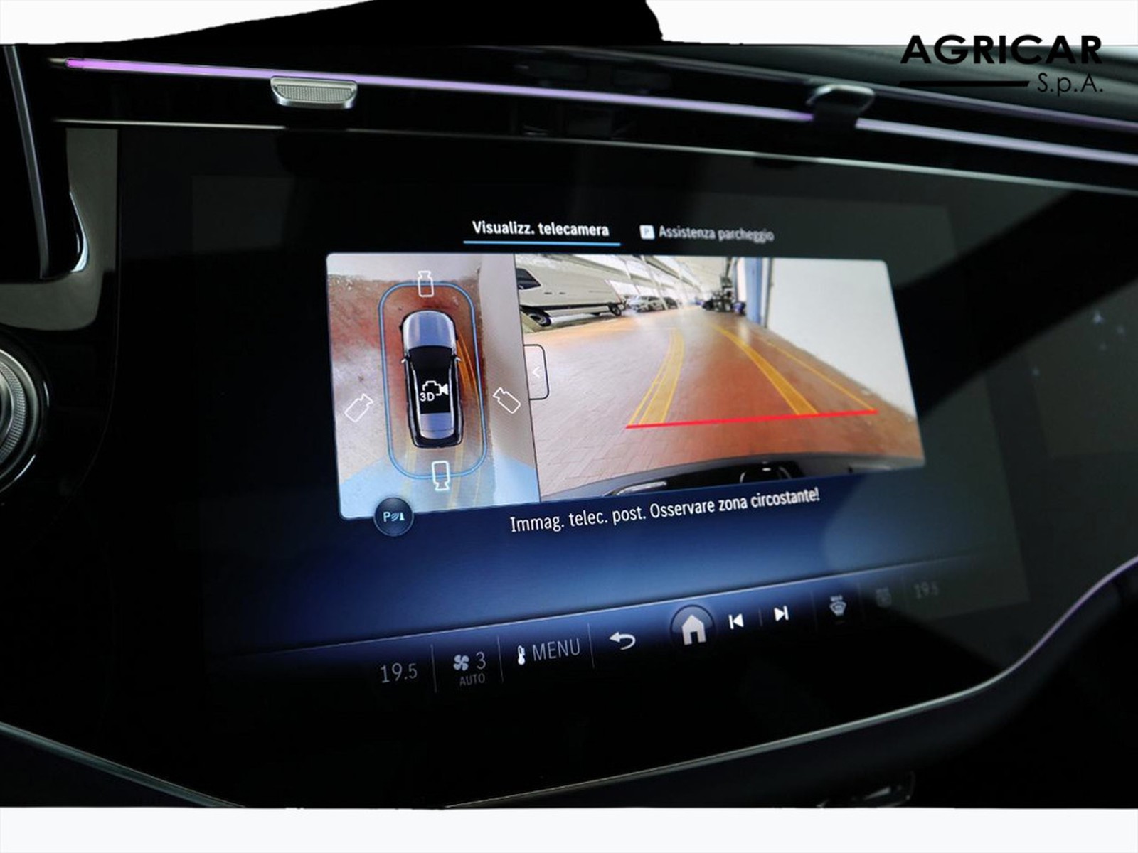 11 - Mercedes Classe E station wagon all-terrain 220 d premium 4matic 9g-tronic